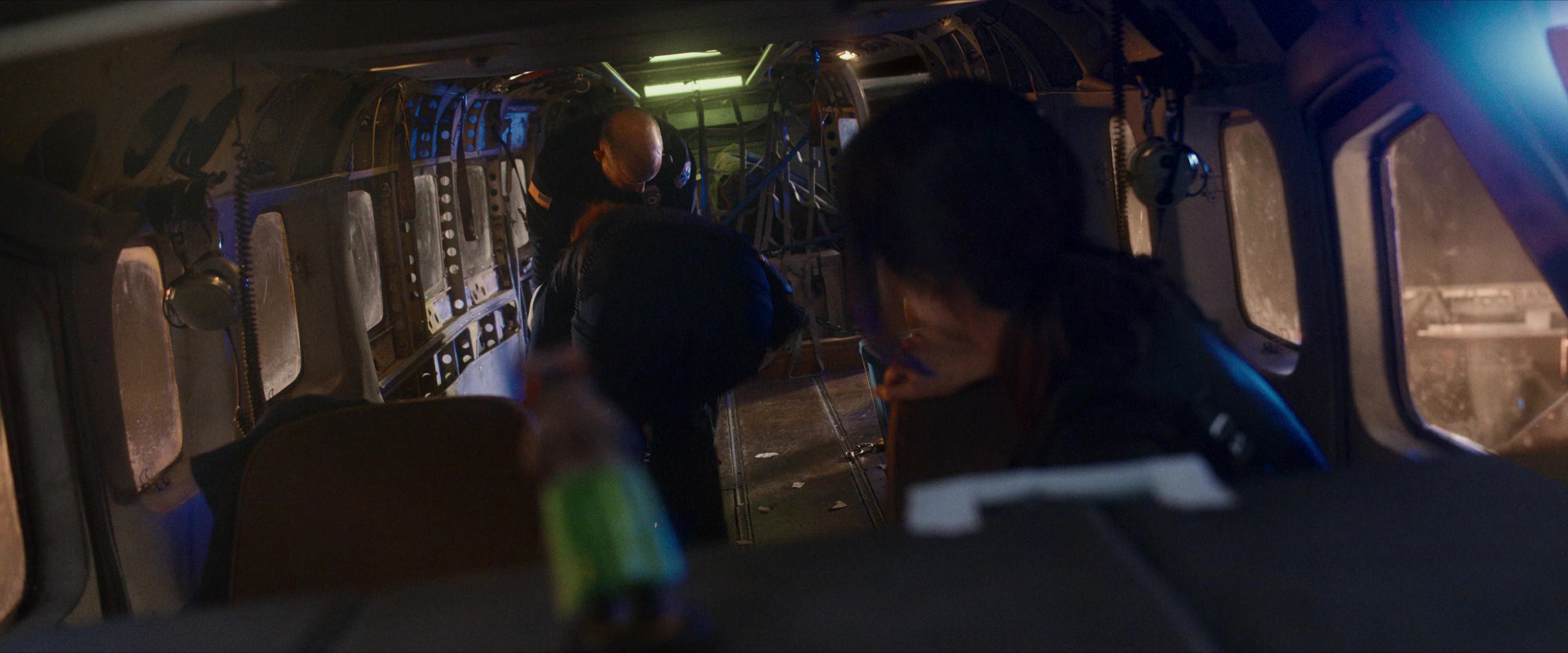 Flight Risk (2025) [4K] screencap 10971