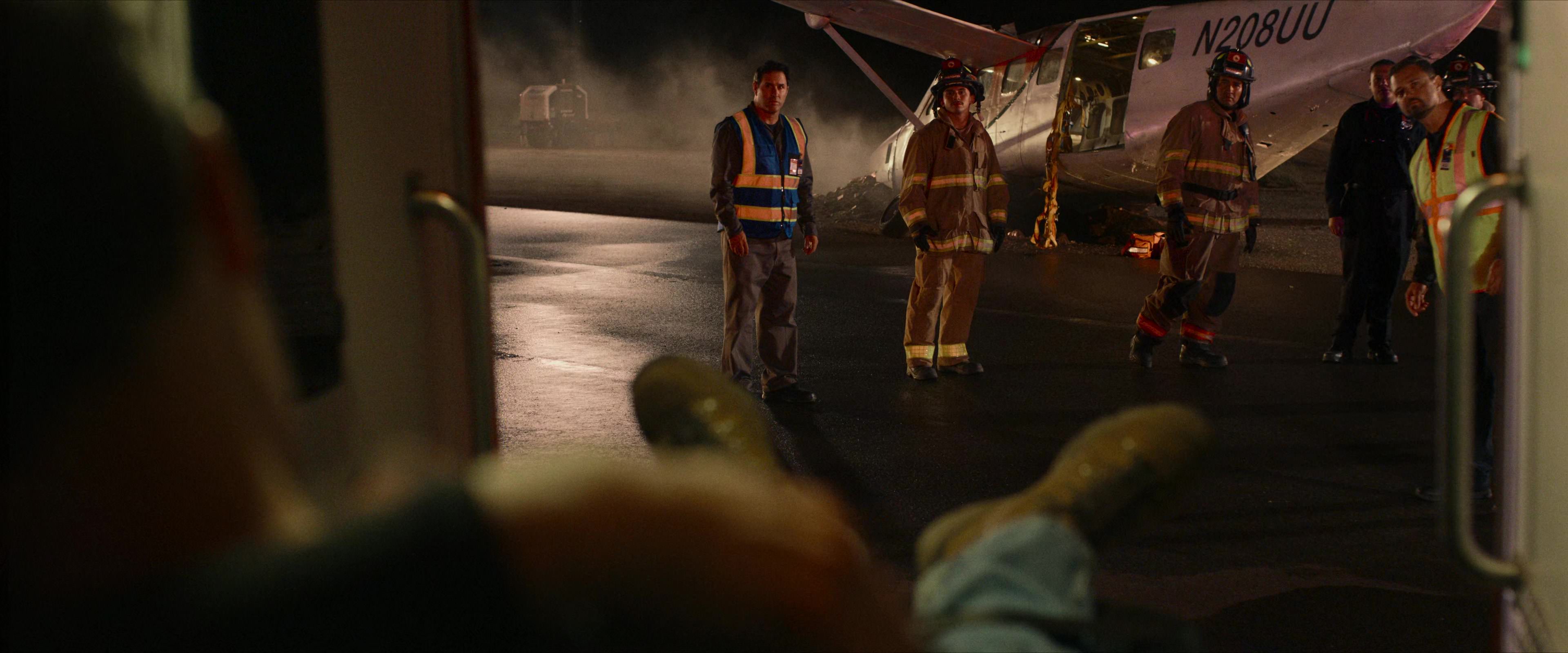 Flight Risk (2025) [4K] HD screenshot 11324
