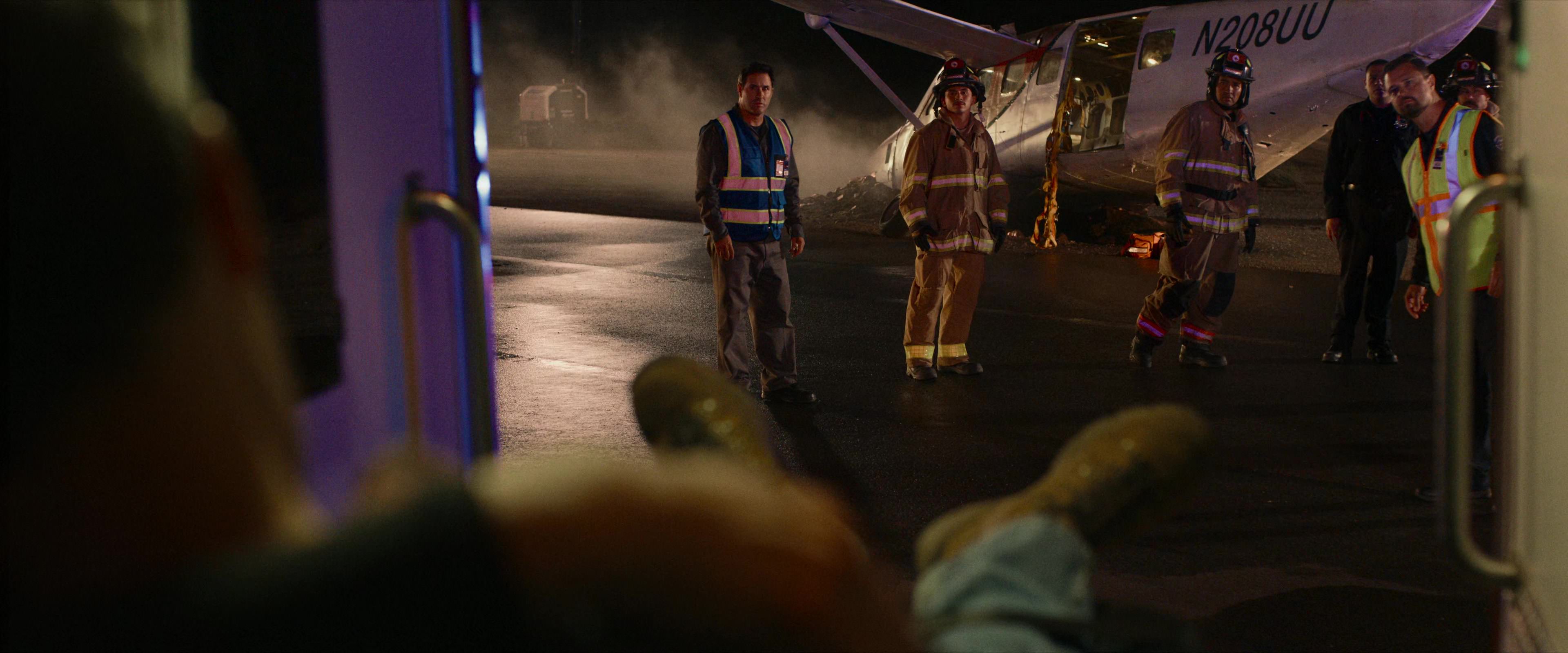Flight Risk (2025) [4K] screencap 11325