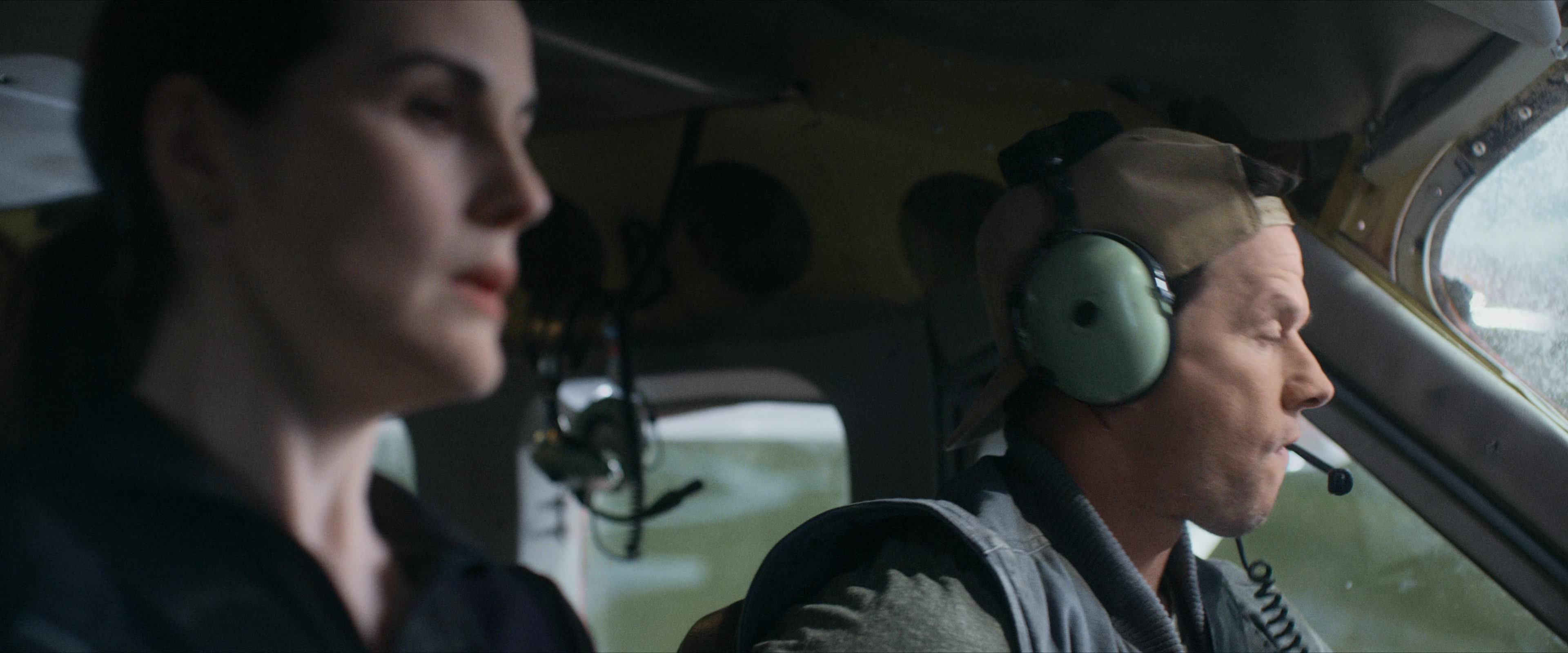 Flight Risk (2025) [4K] HD screenshot 1151
