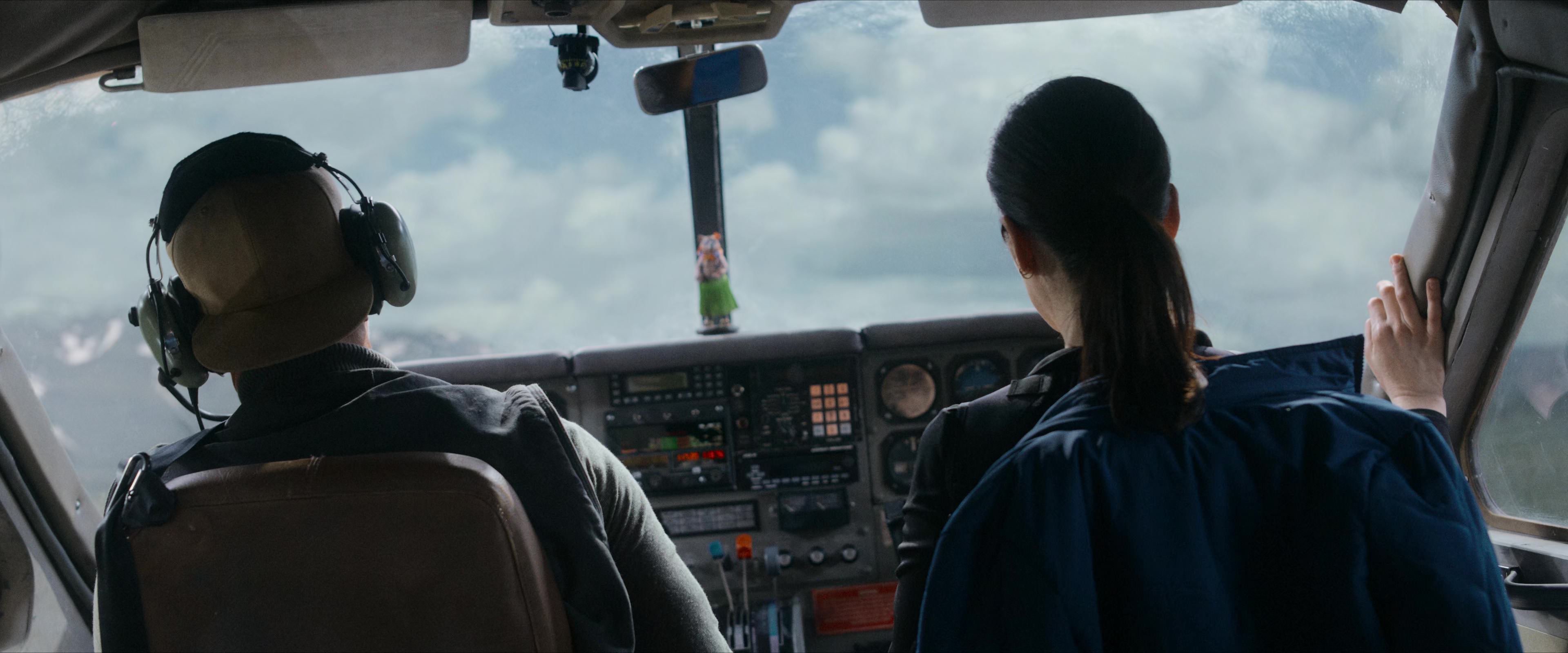 Flight Risk (2025) [4K] screencap 1161