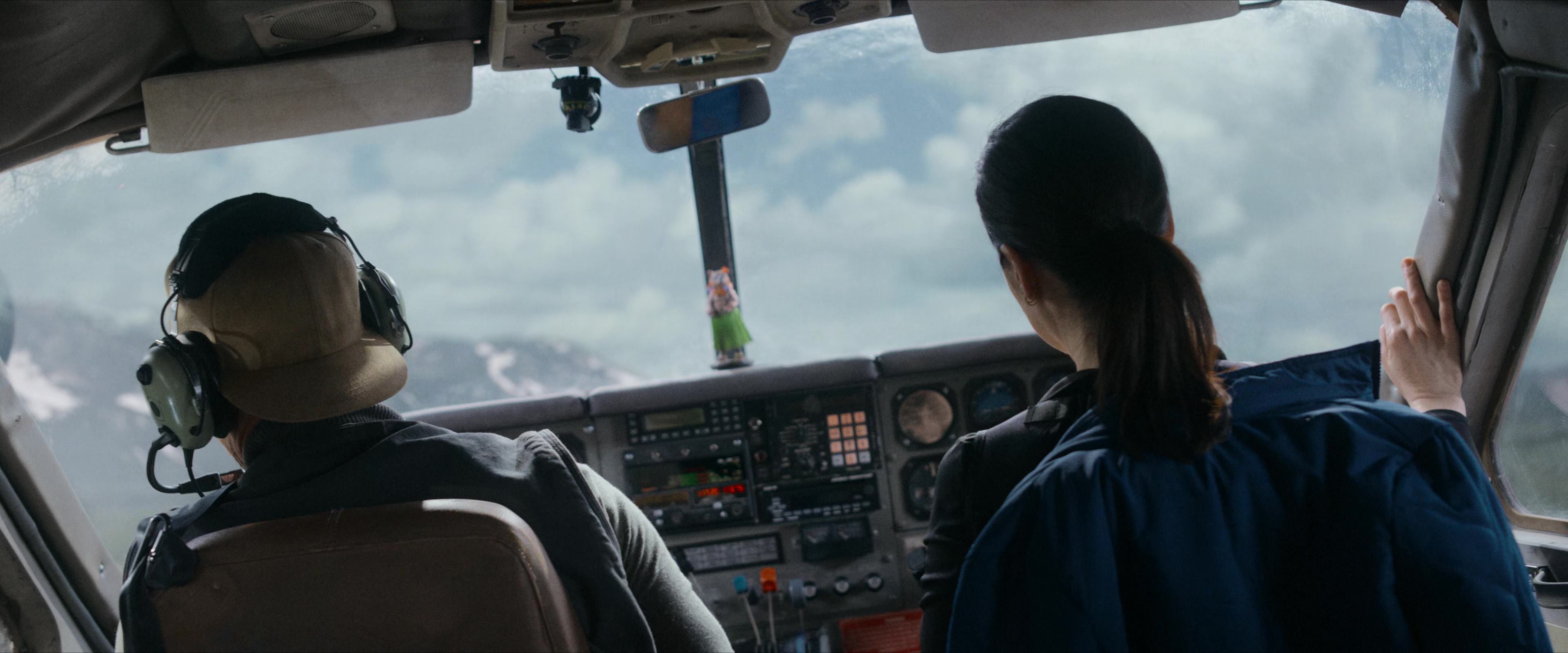 Flight Risk (2025) [4K] screencap 1164