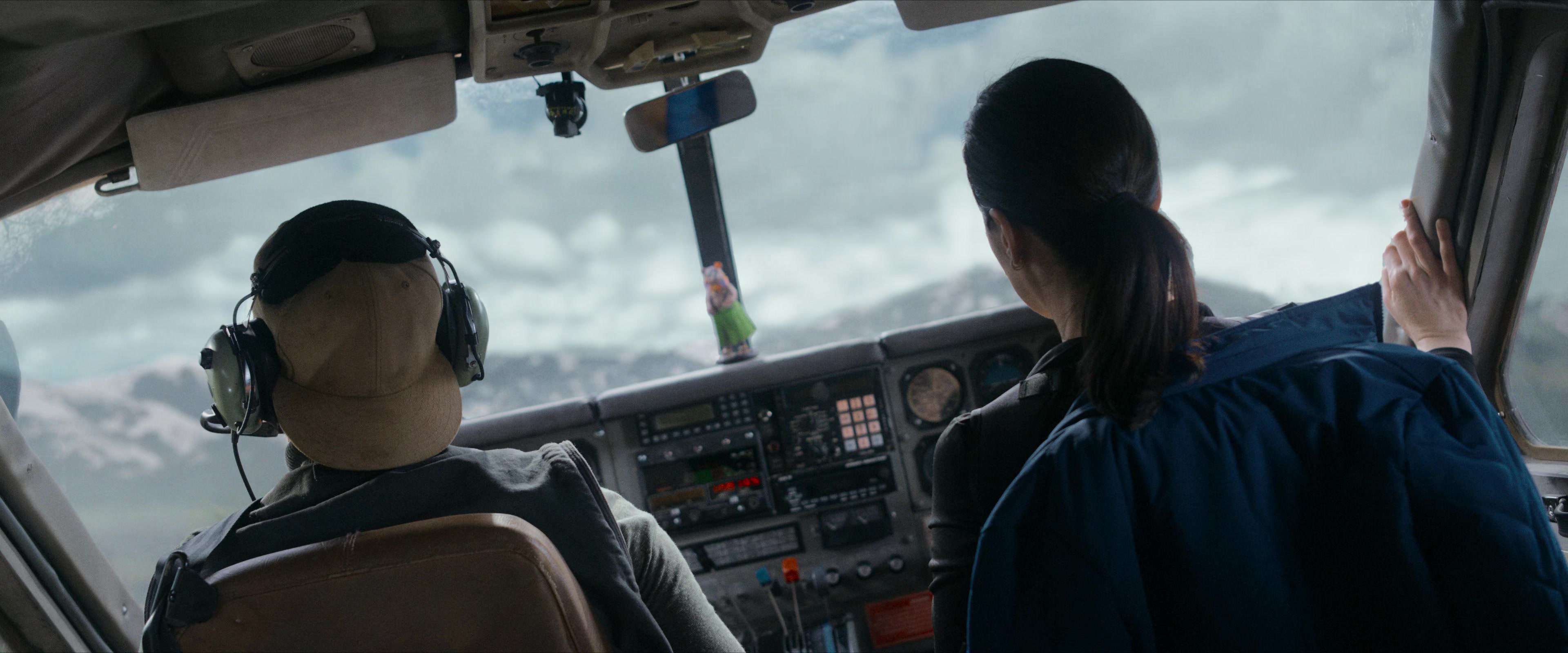 Flight Risk (2025) [4K] HD screenshot 1187