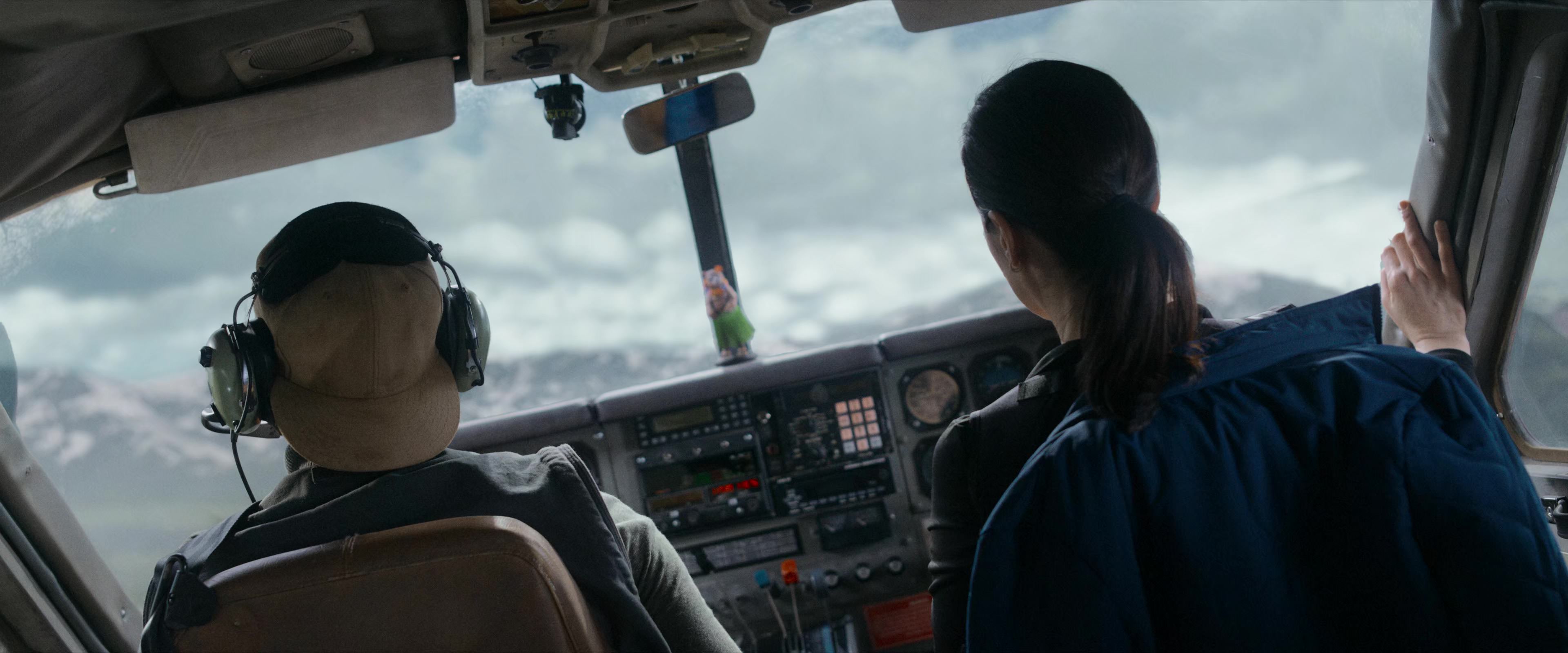 Flight Risk (2025) [4K] screencap 1188