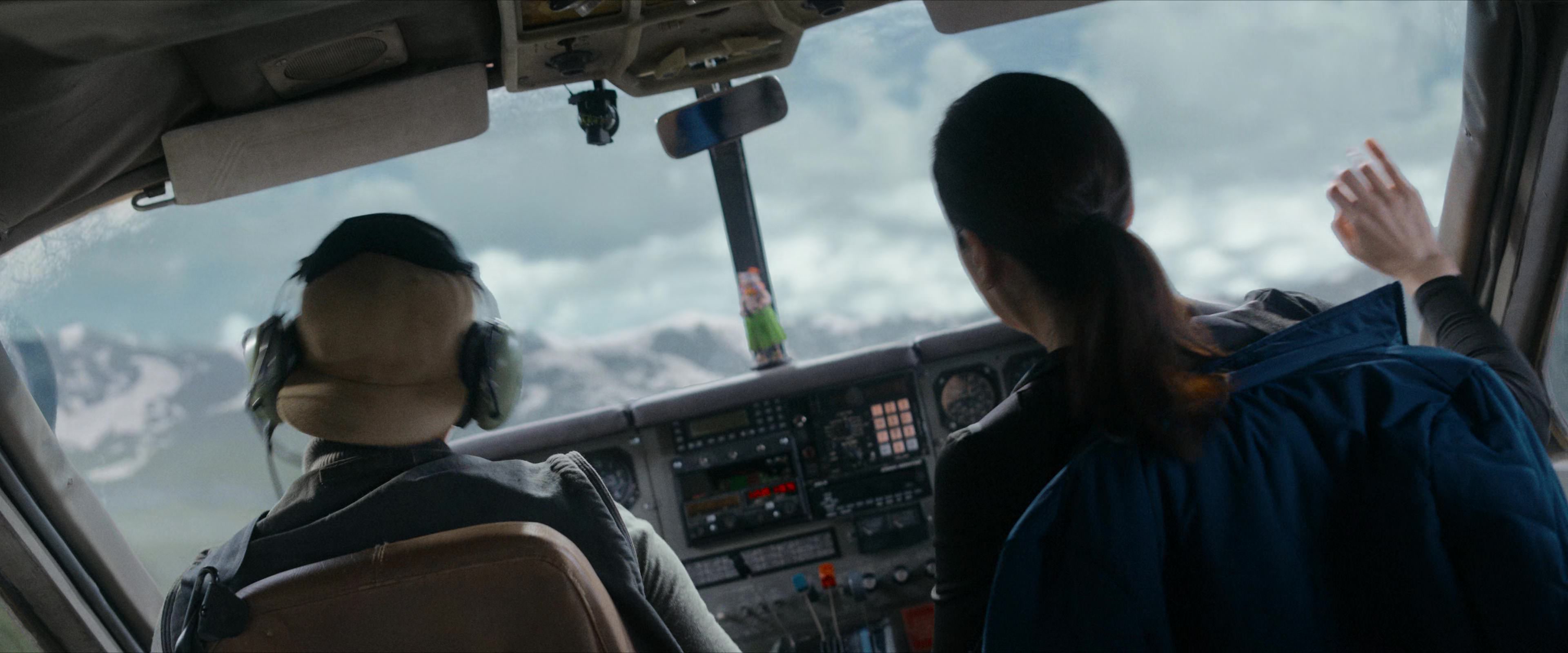 Flight Risk (2025) [4K] HD screenshot 1193