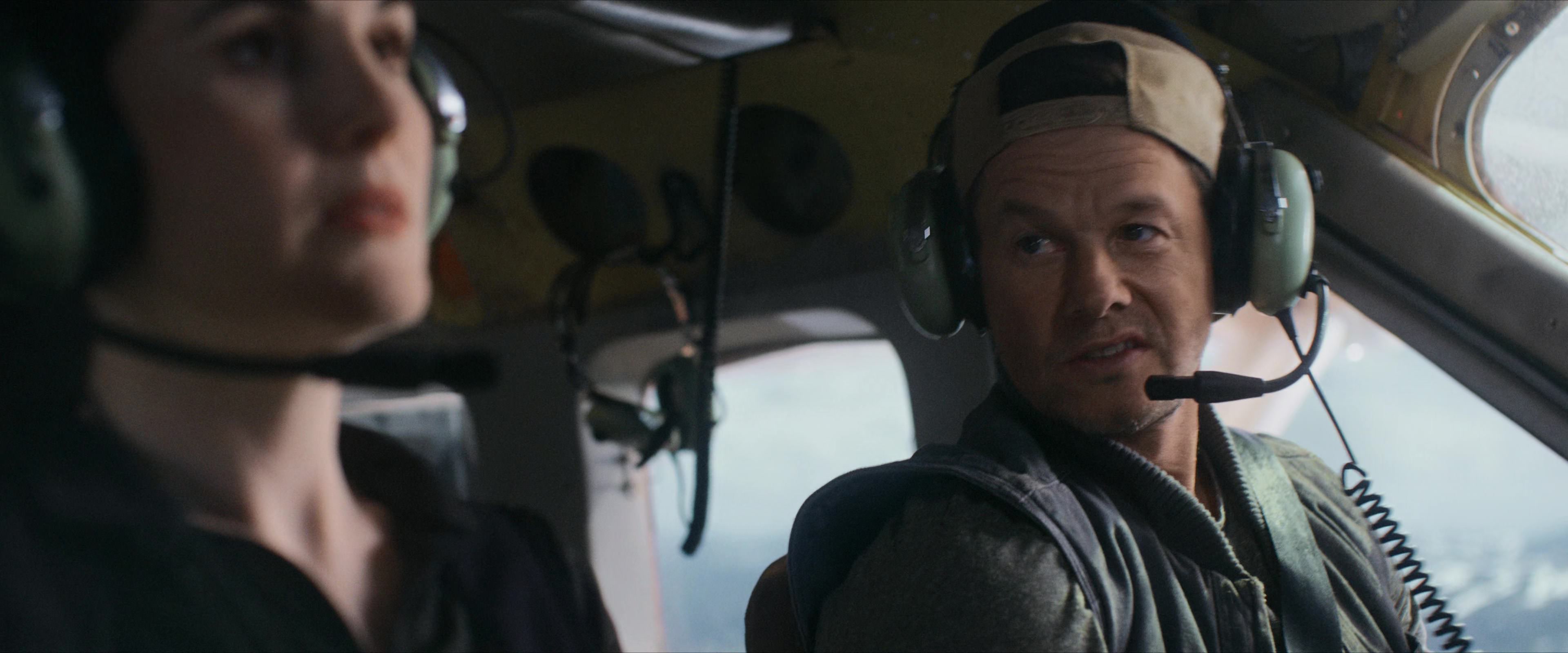 Flight Risk (2025) [4K] movie still 1303