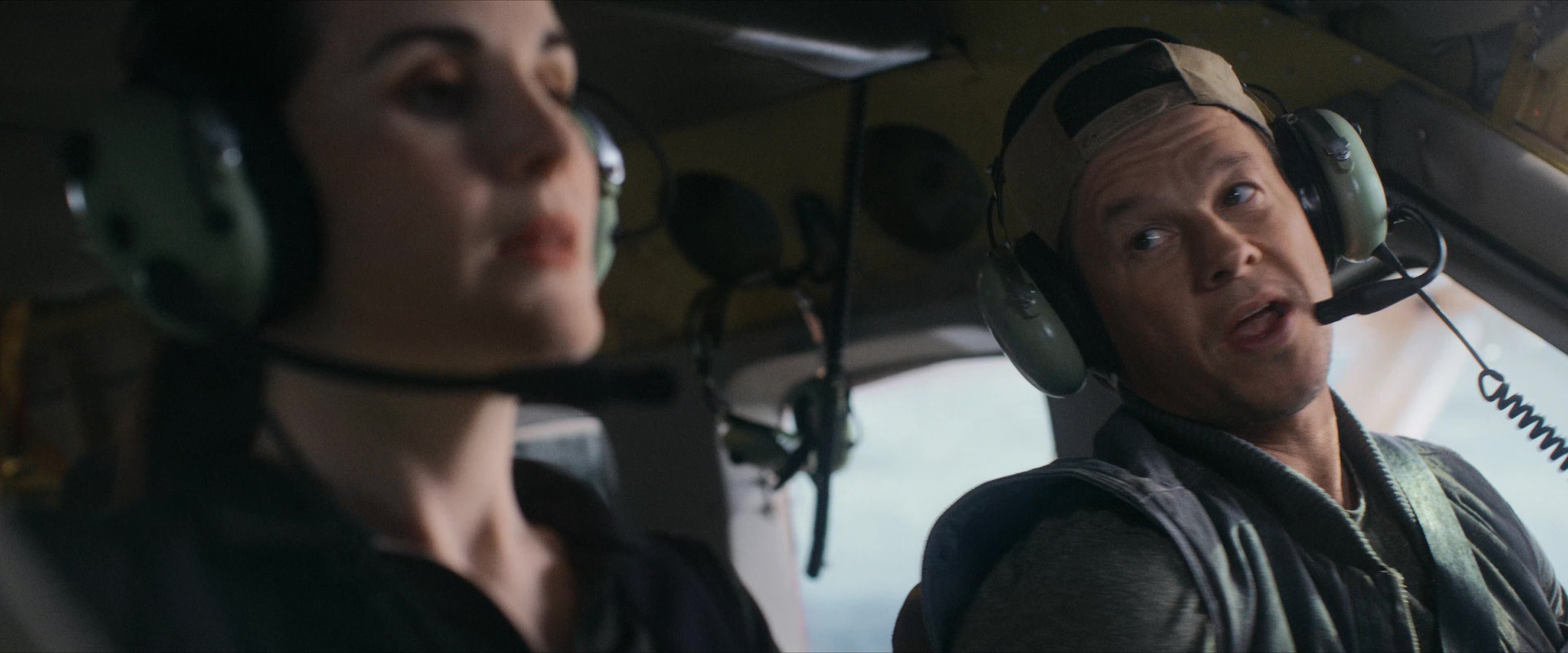 Flight Risk (2025) [4K] HD screenshot 1307