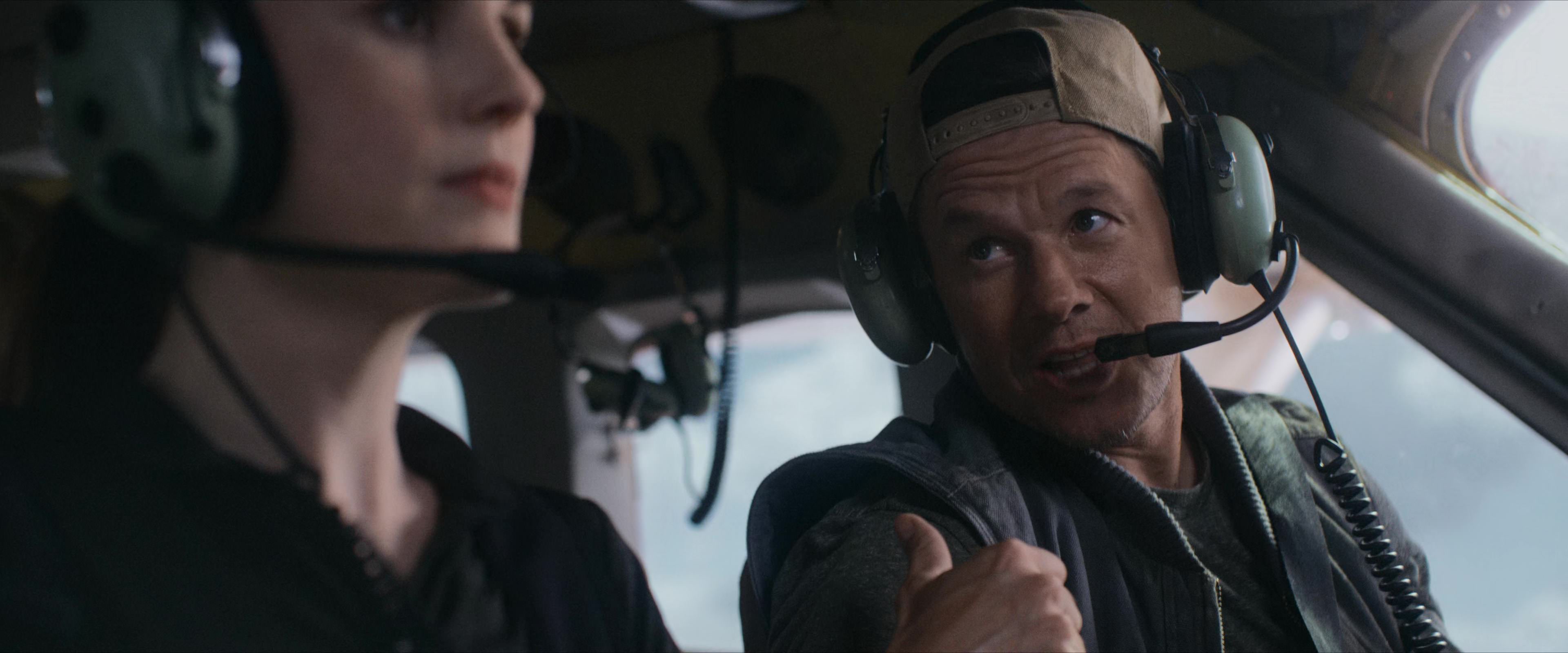 Flight Risk (2025) [4K] movie still 1342