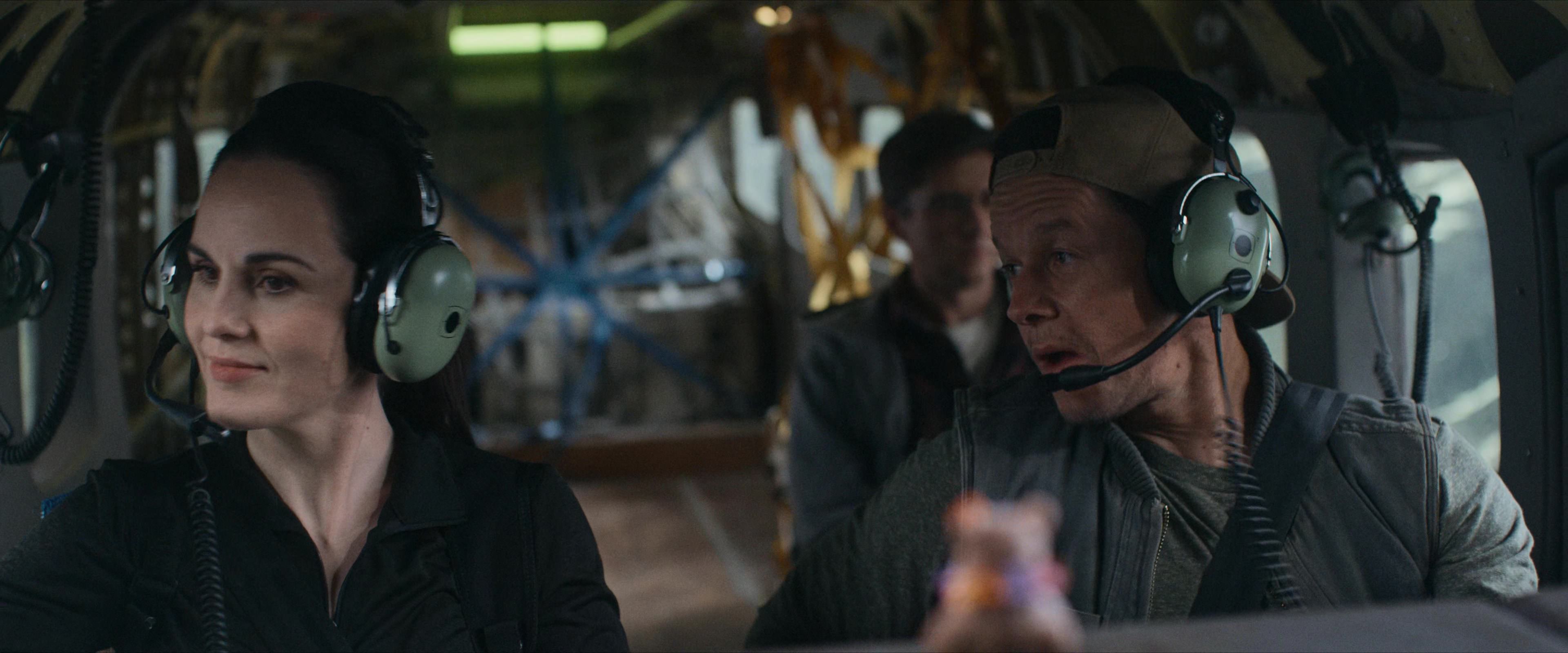 Flight Risk (2025) [4K] screencap 1368