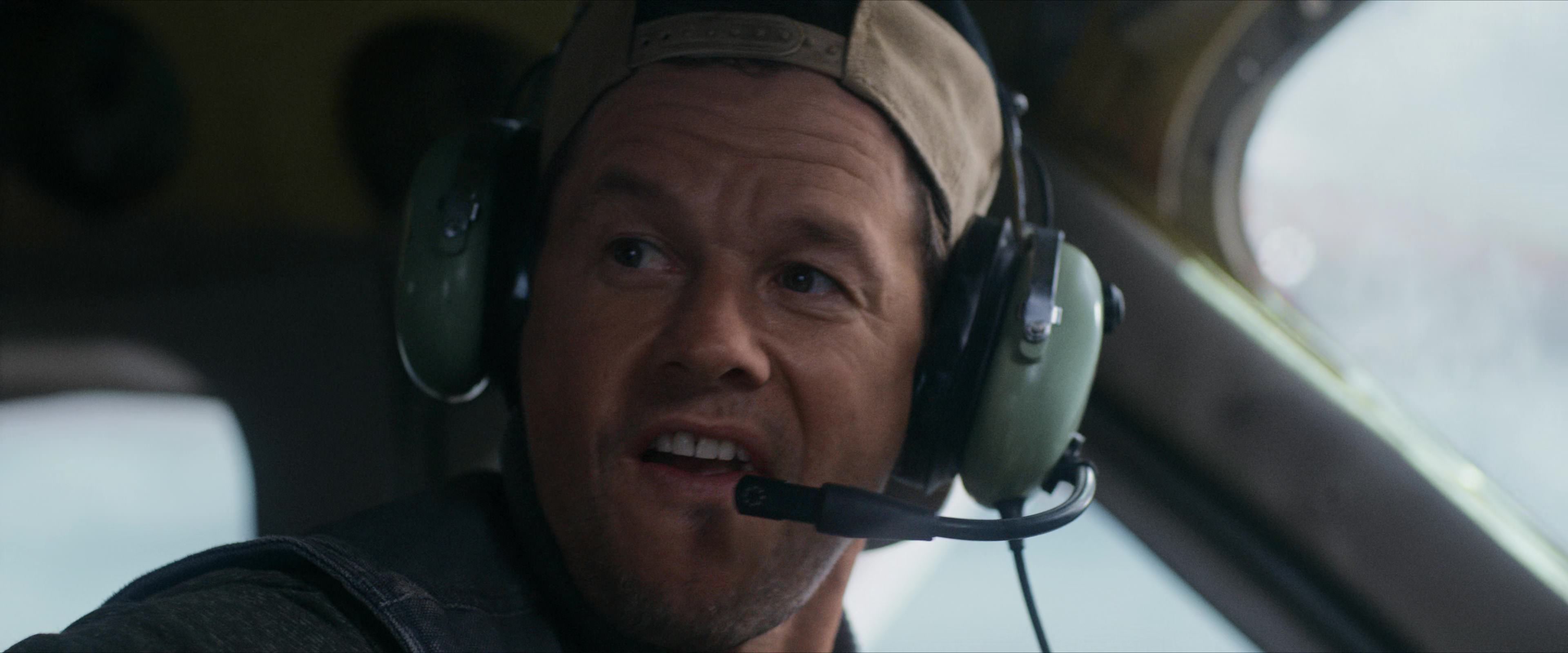 Flight Risk (2025) [4K] movie still 1381