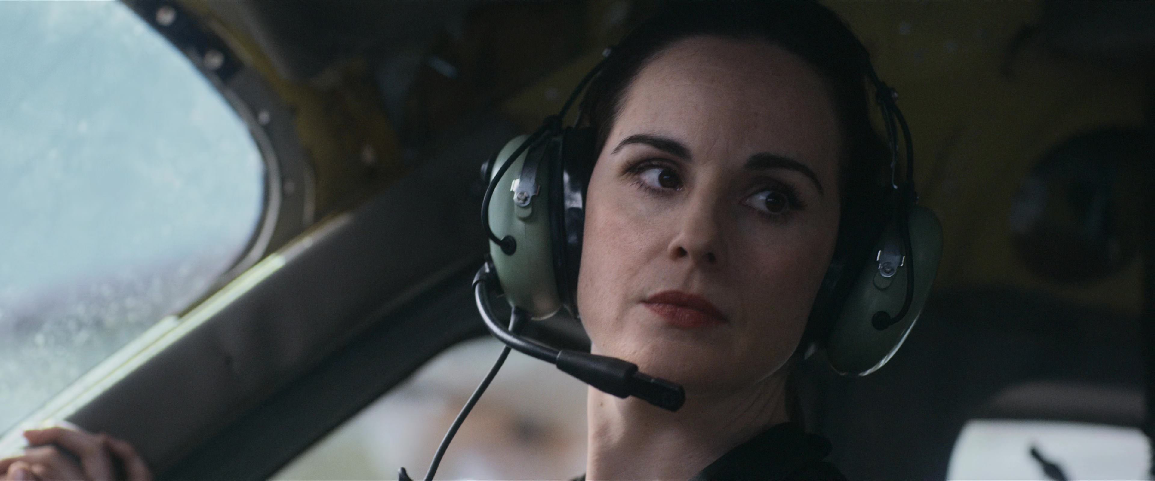 Flight Risk (2025) [4K] screencap 1386
