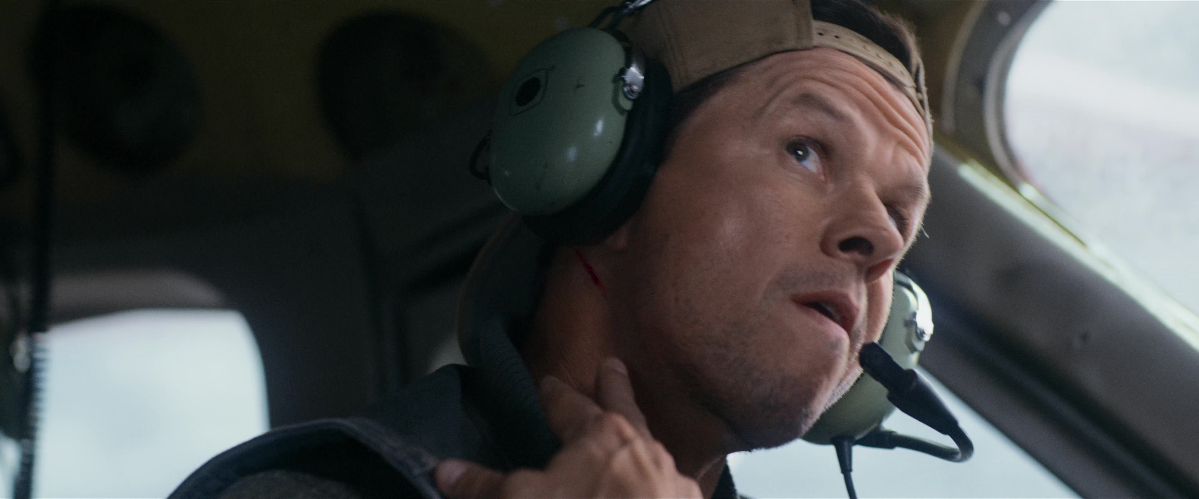Flight Risk (2025) [4K] movie still 1399