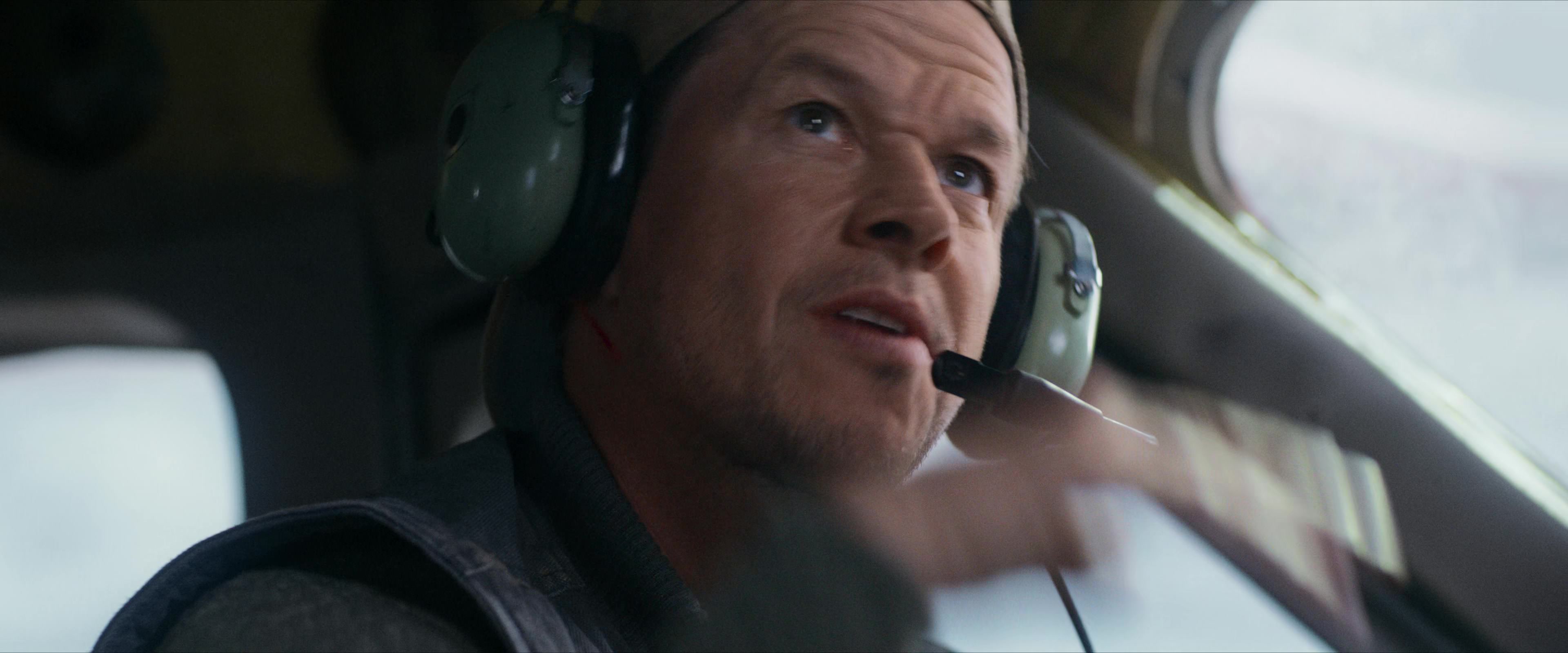Flight Risk (2025) [4K] movie still 1402