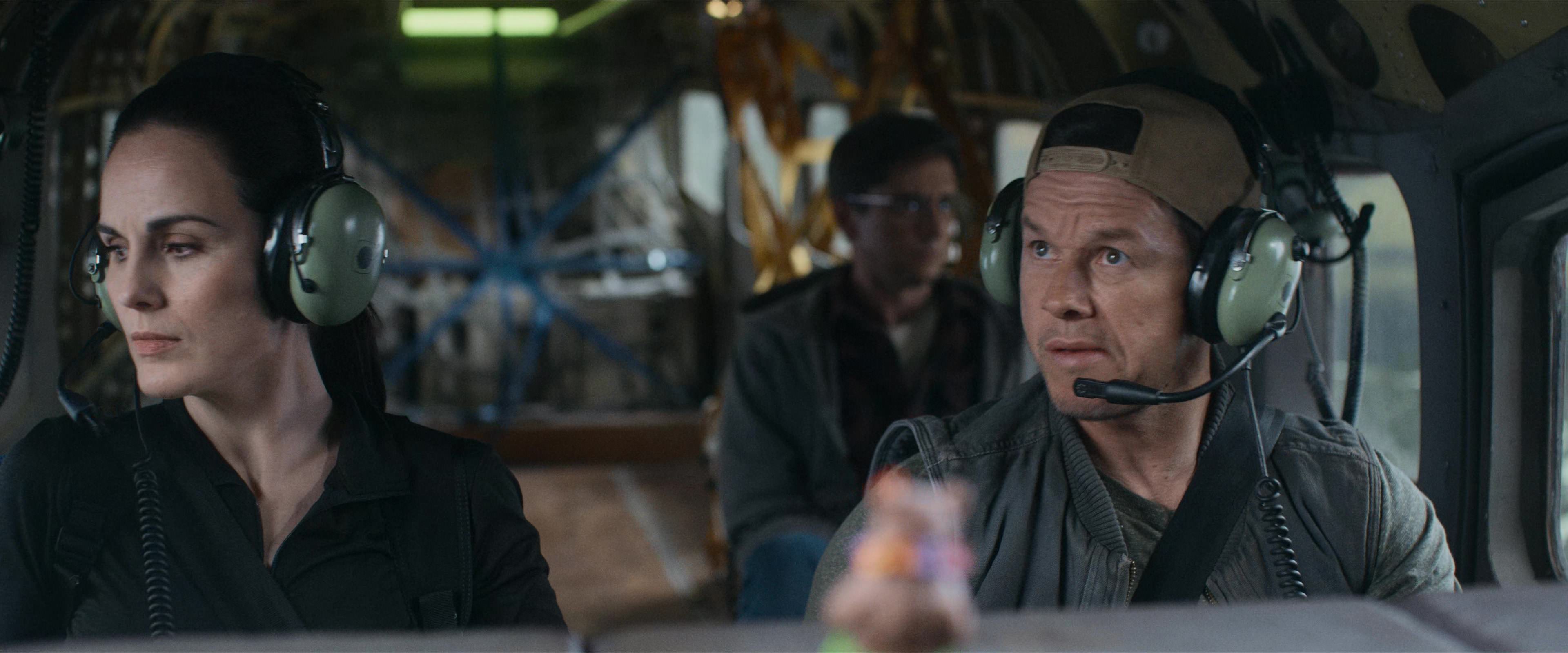 Flight Risk (2025) [4K] movie still 1543