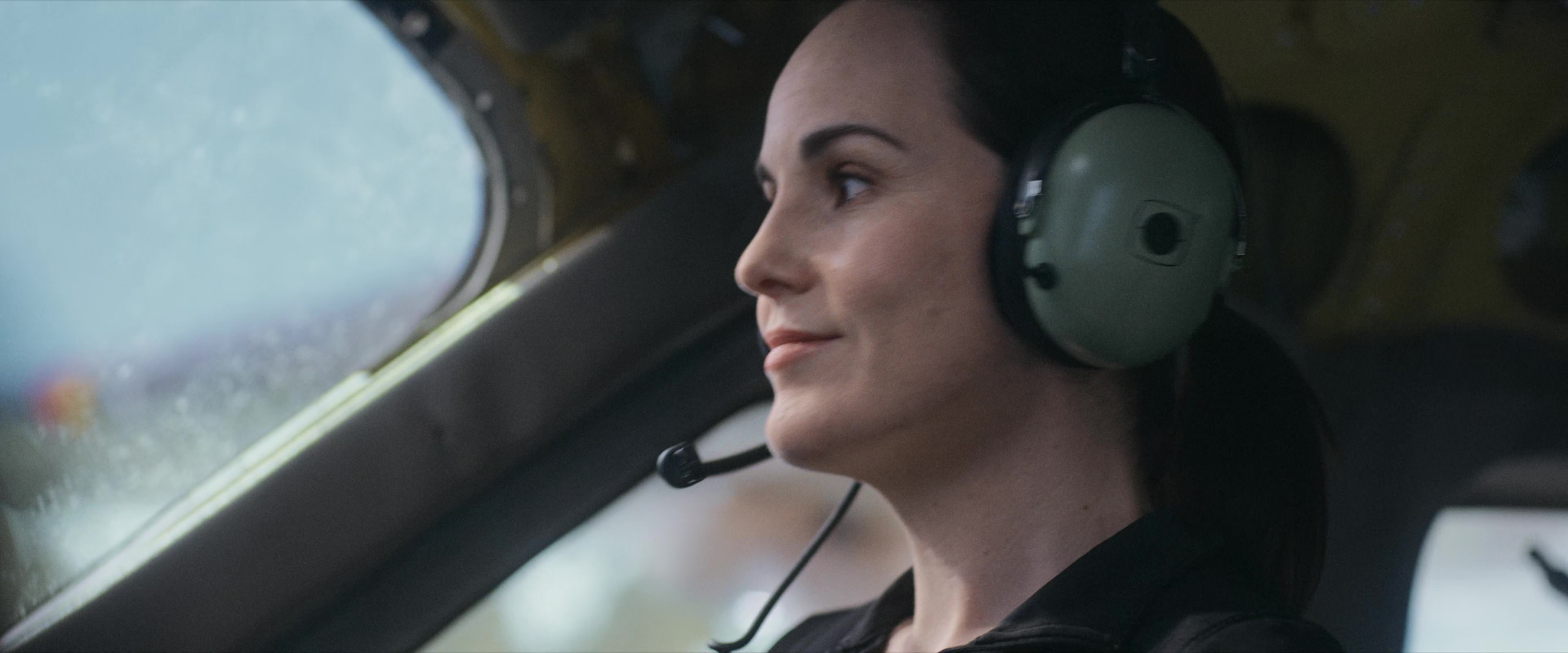 Flight Risk (2025) [4K] HD screenshot 1571
