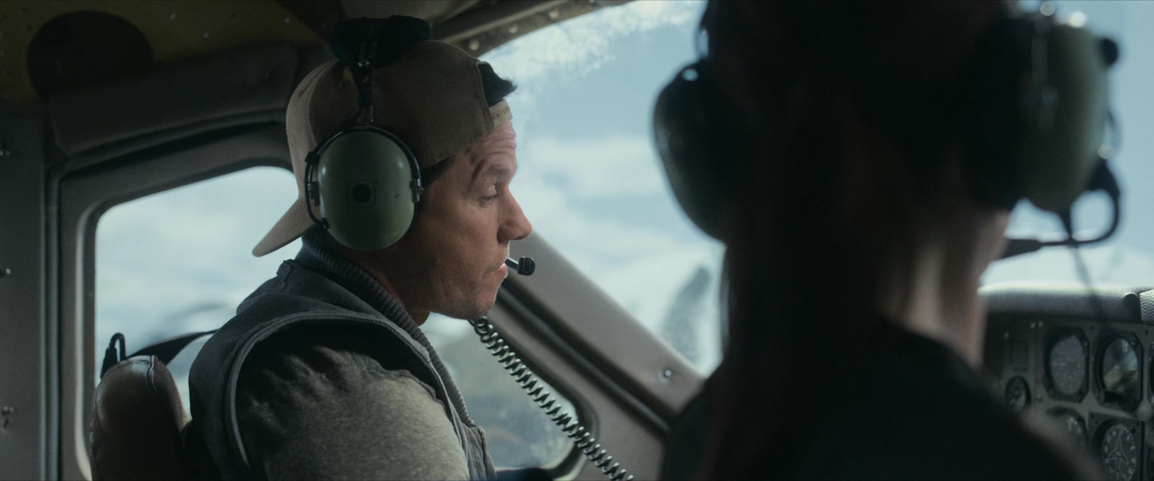 Flight Risk (2025) [4K] movie still 1627