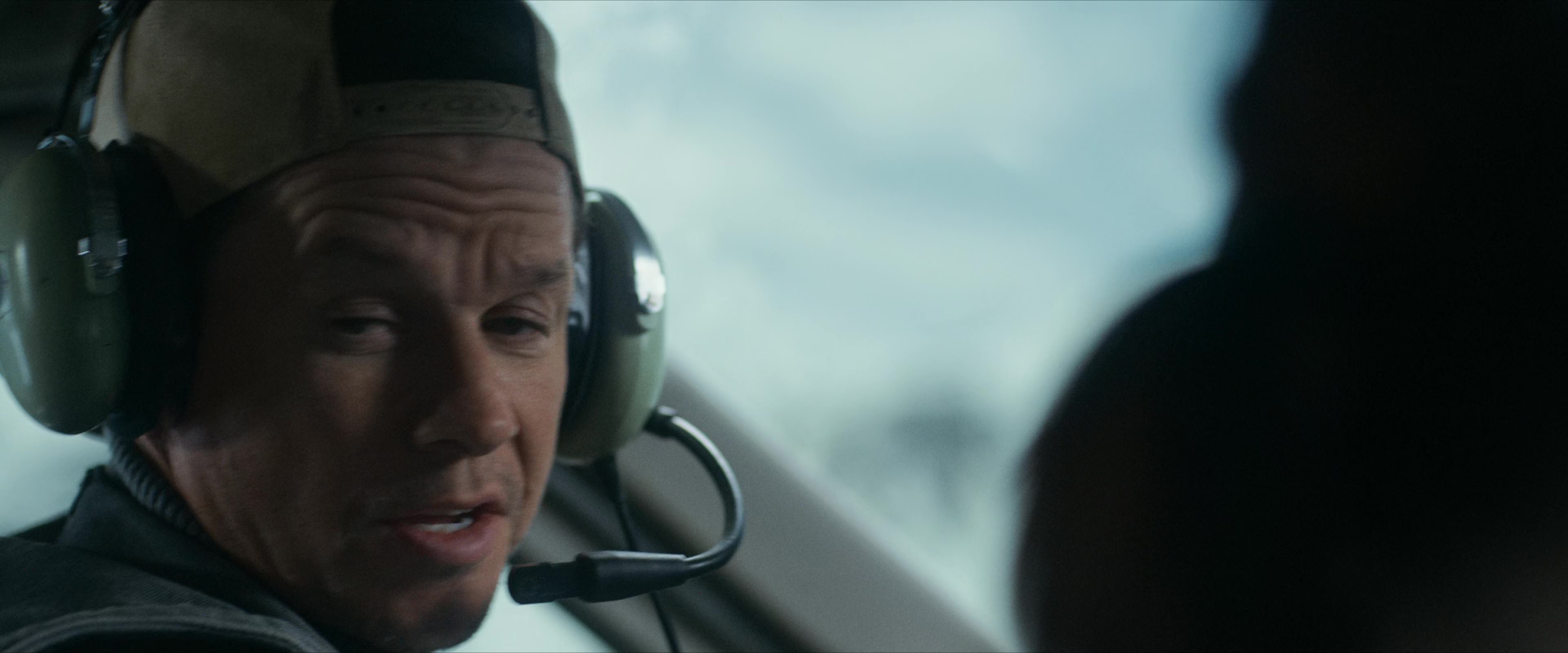 Flight Risk (2025) [4K] HD screenshot 1652