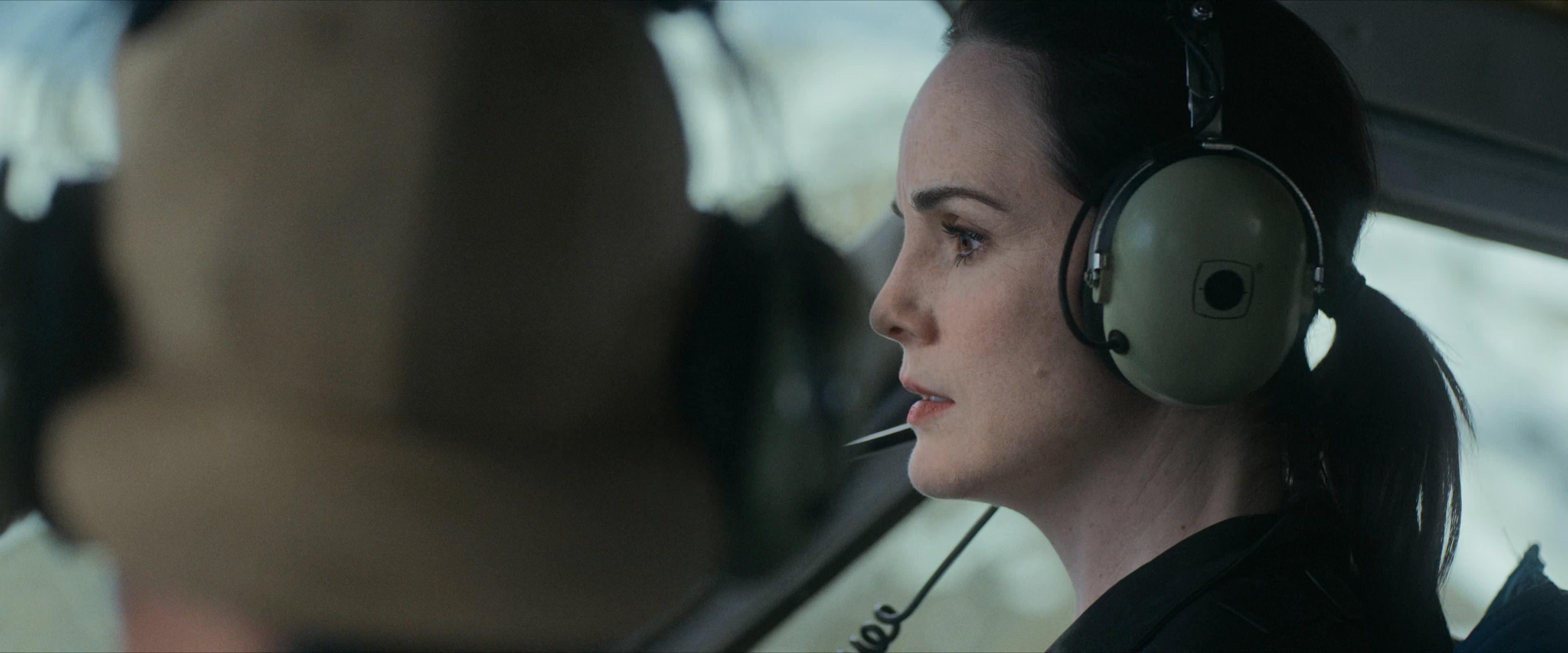 Flight Risk (2025) [4K] screencap 1656