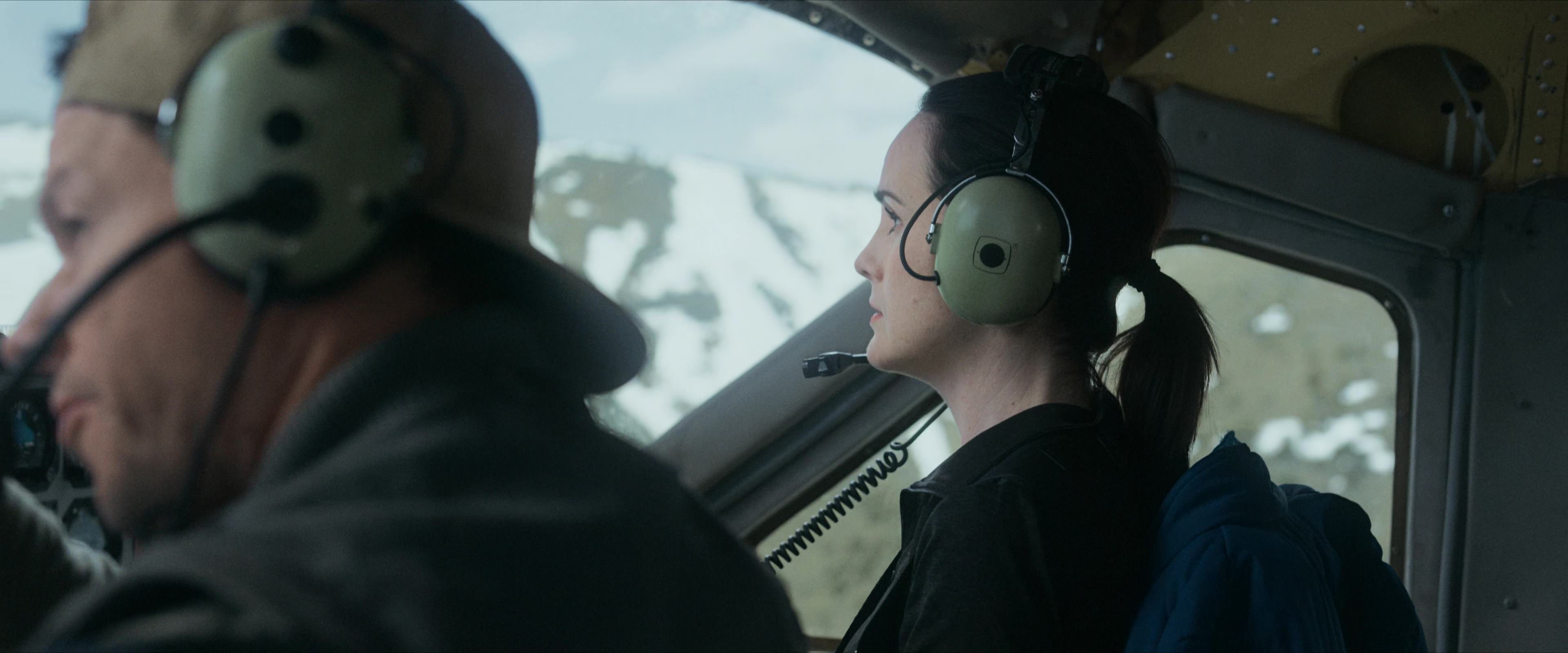 Flight Risk (2025) [4K] screencap 1674