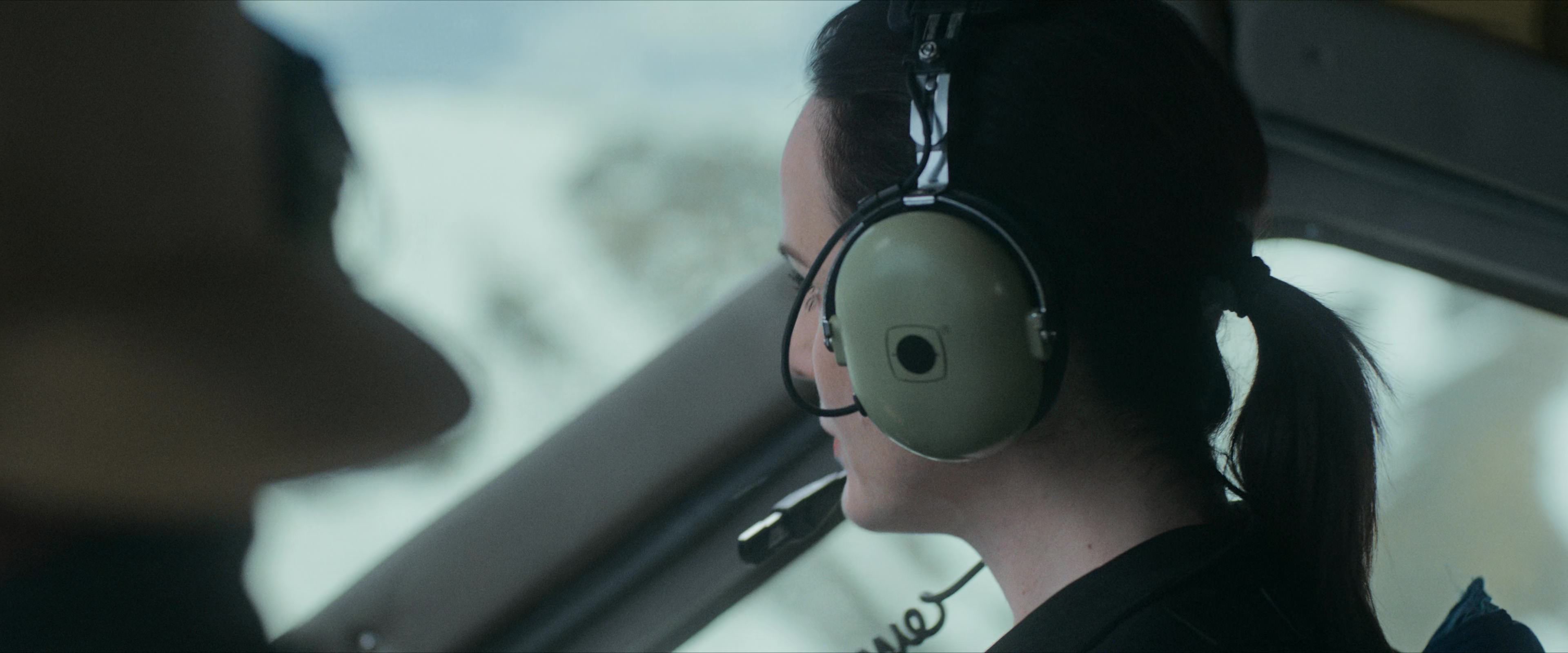 Flight Risk (2025) [4K] HD screenshot 1685