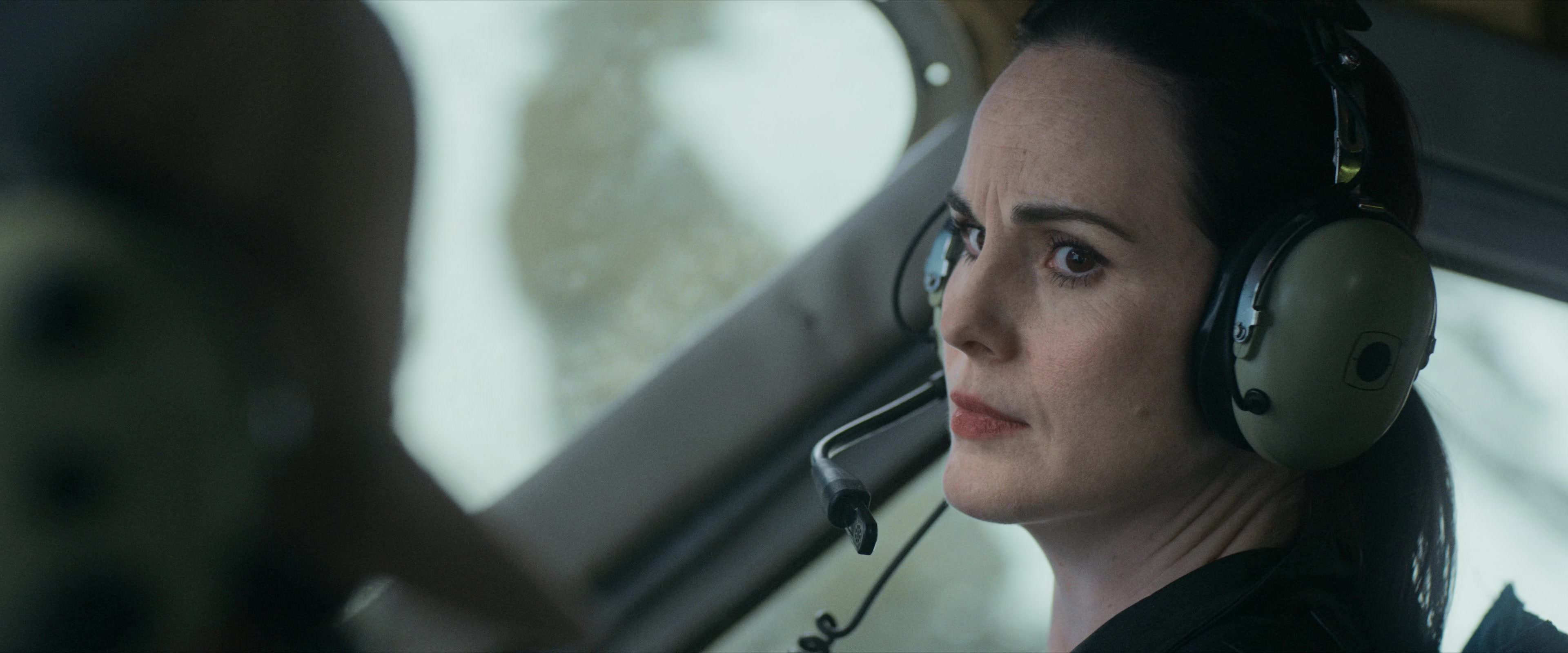Flight Risk (2025) [4K] screencap 1692