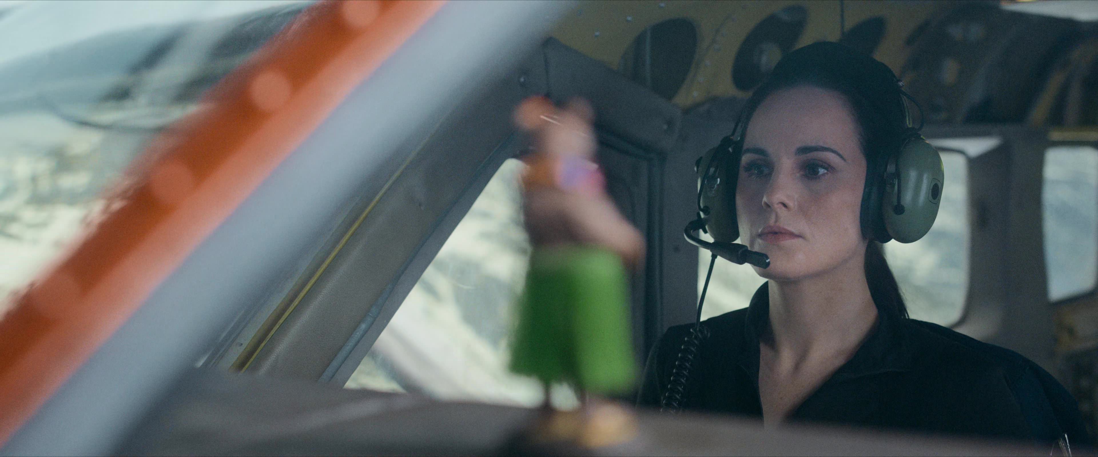 Flight Risk (2025) [4K] HD screenshot 1709
