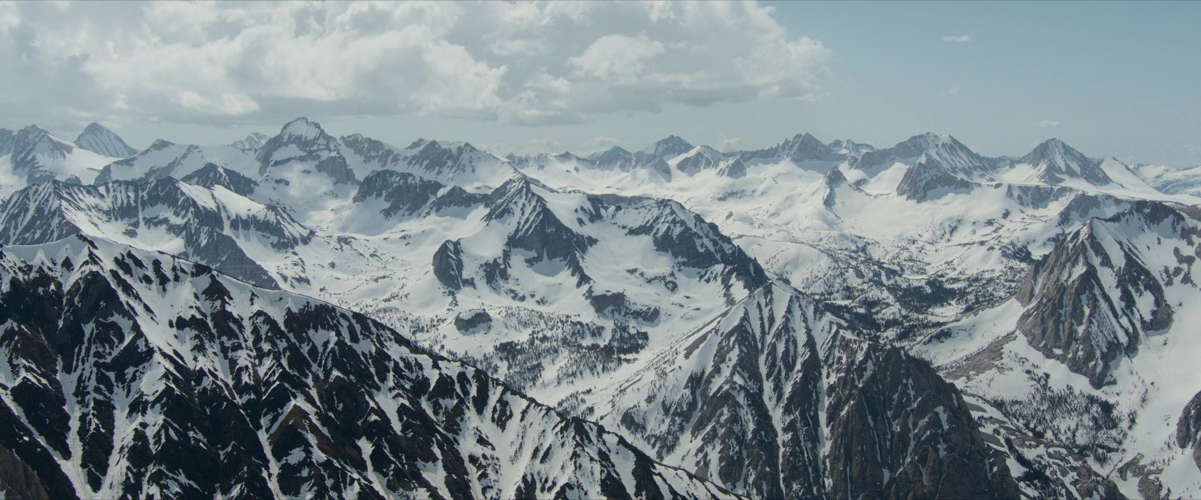 Flight Risk (2025) [4K] HD screenshot 1724