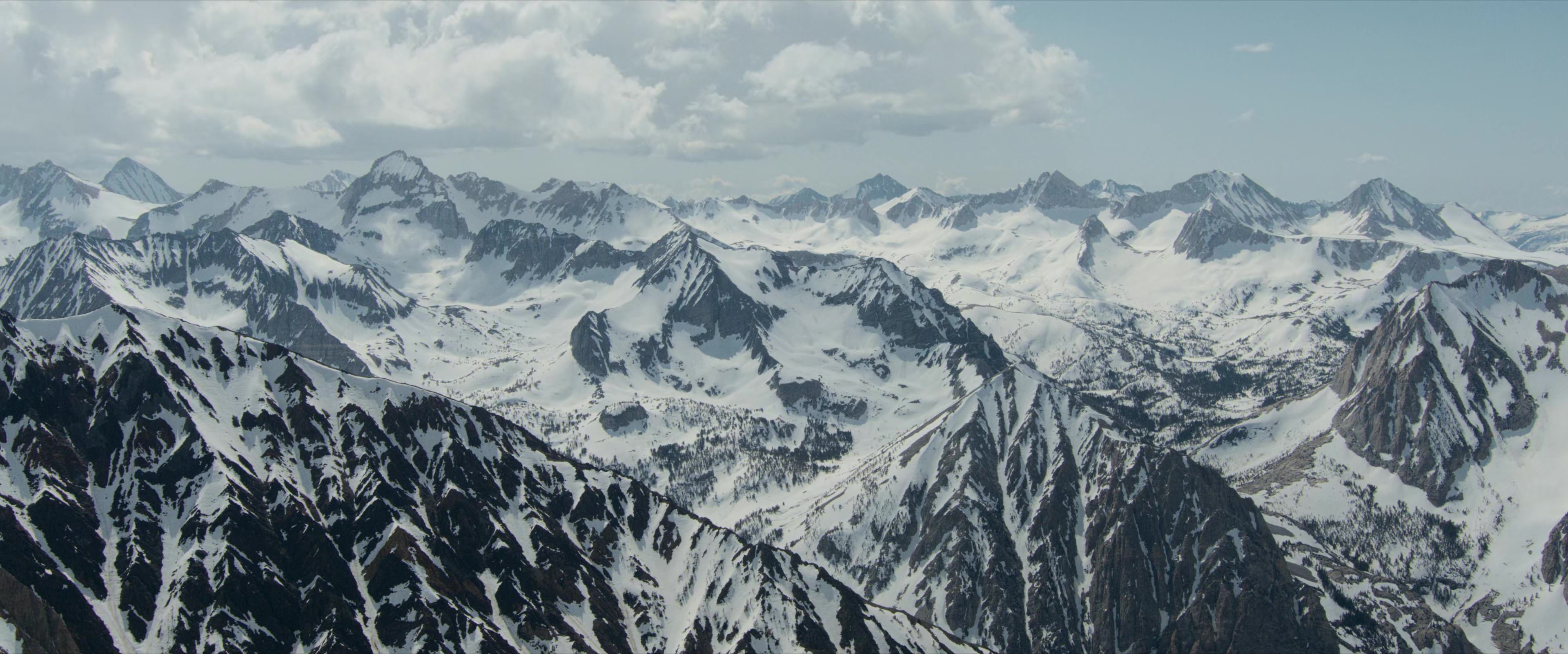 Flight Risk (2025) [4K] screencap 1725