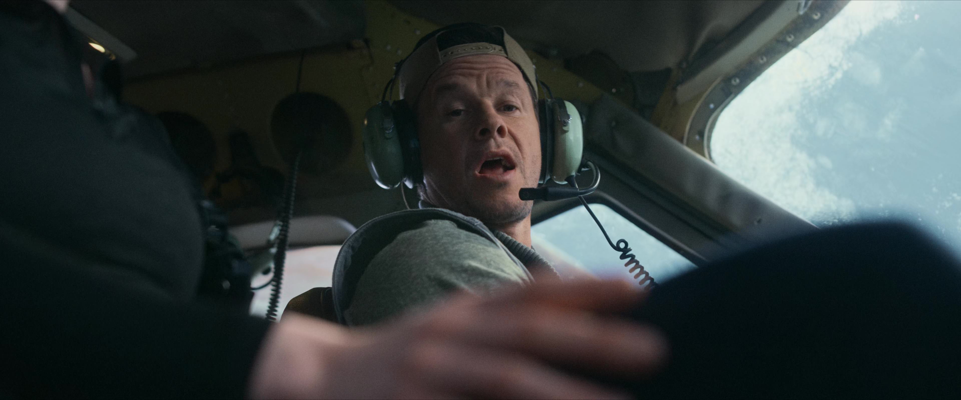 Flight Risk (2025) [4K] movie still 1738