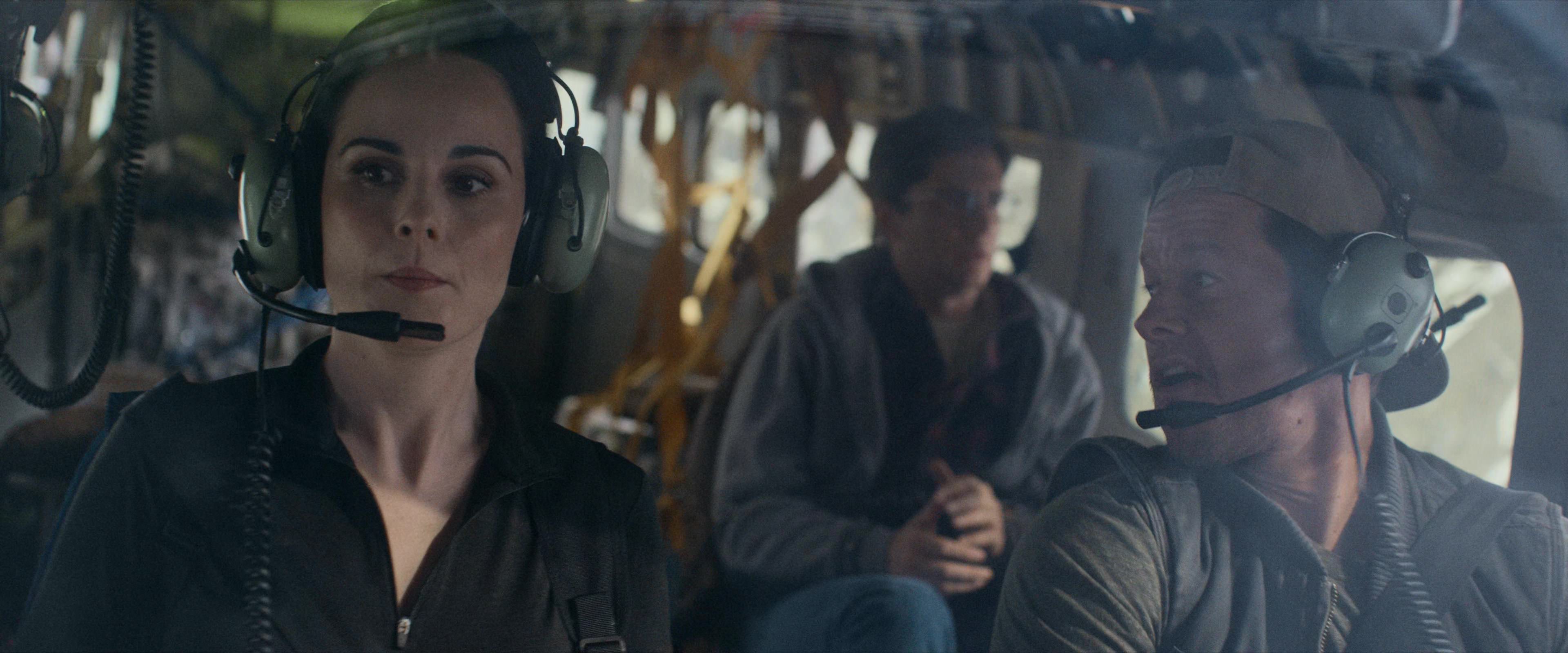 Flight Risk (2025) [4K] HD screenshot 1778