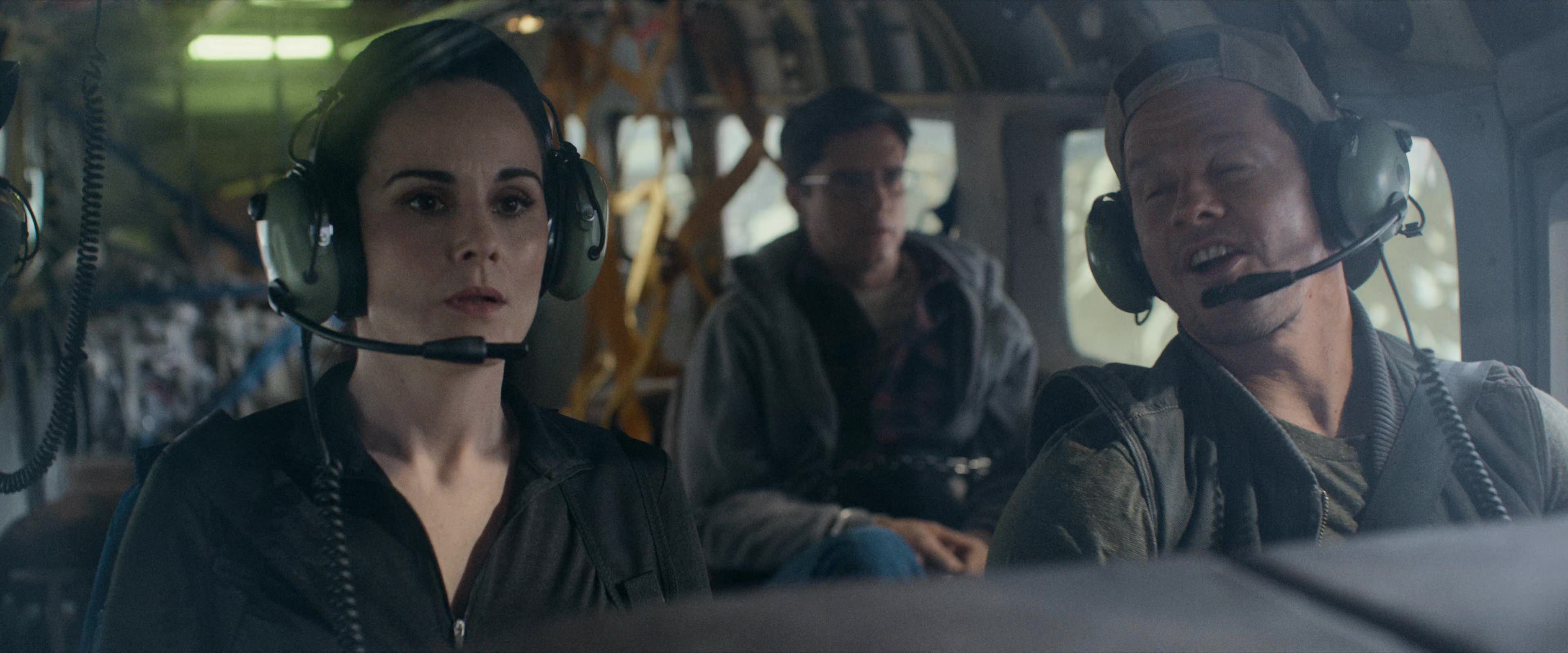 Flight Risk (2025) [4K] screencap 1785