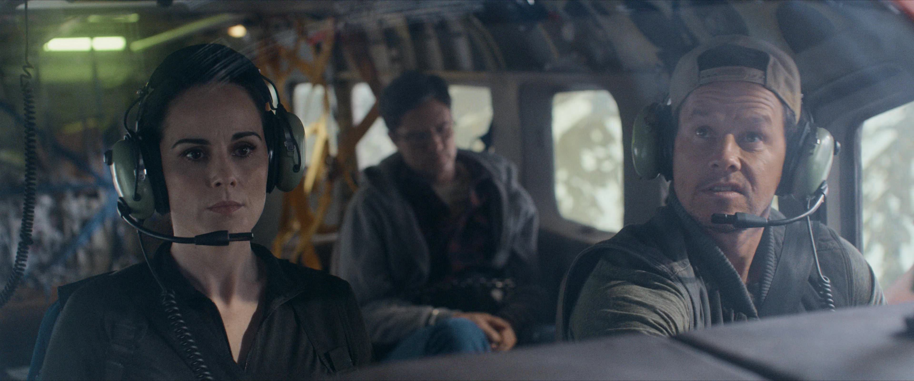 Flight Risk (2025) [4K] HD screenshot 1796
