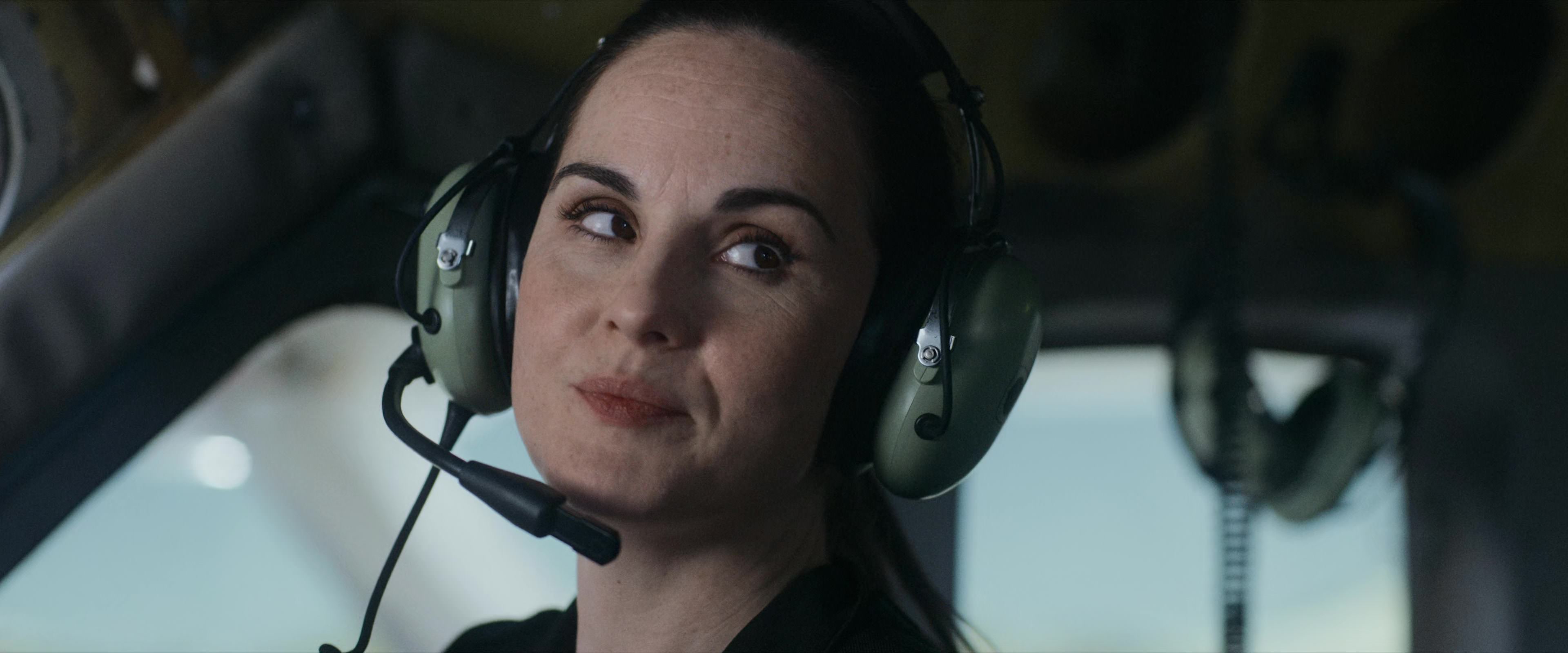 Flight Risk (2025) [4K] screencap 1887