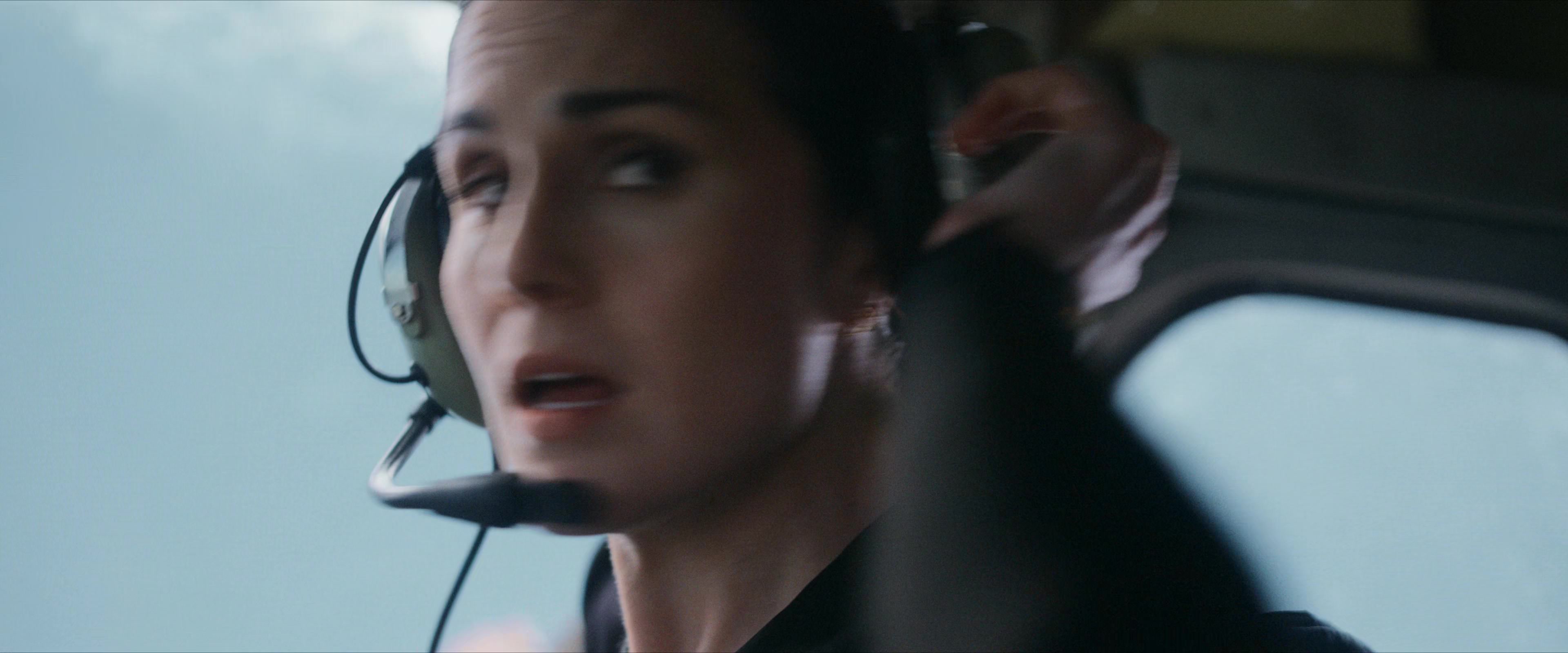 Flight Risk (2025) [4K] HD screenshot 2024