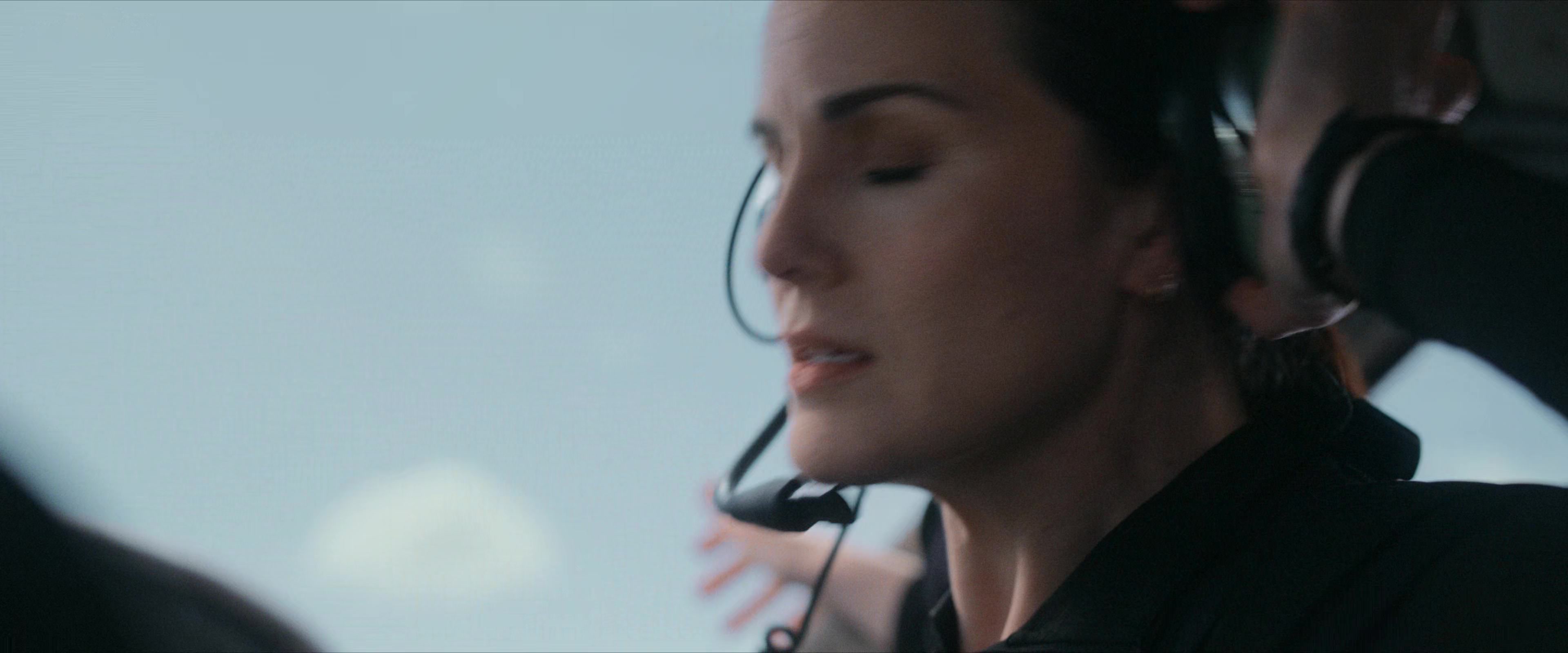 Flight Risk (2025) [4K] movie still 2077