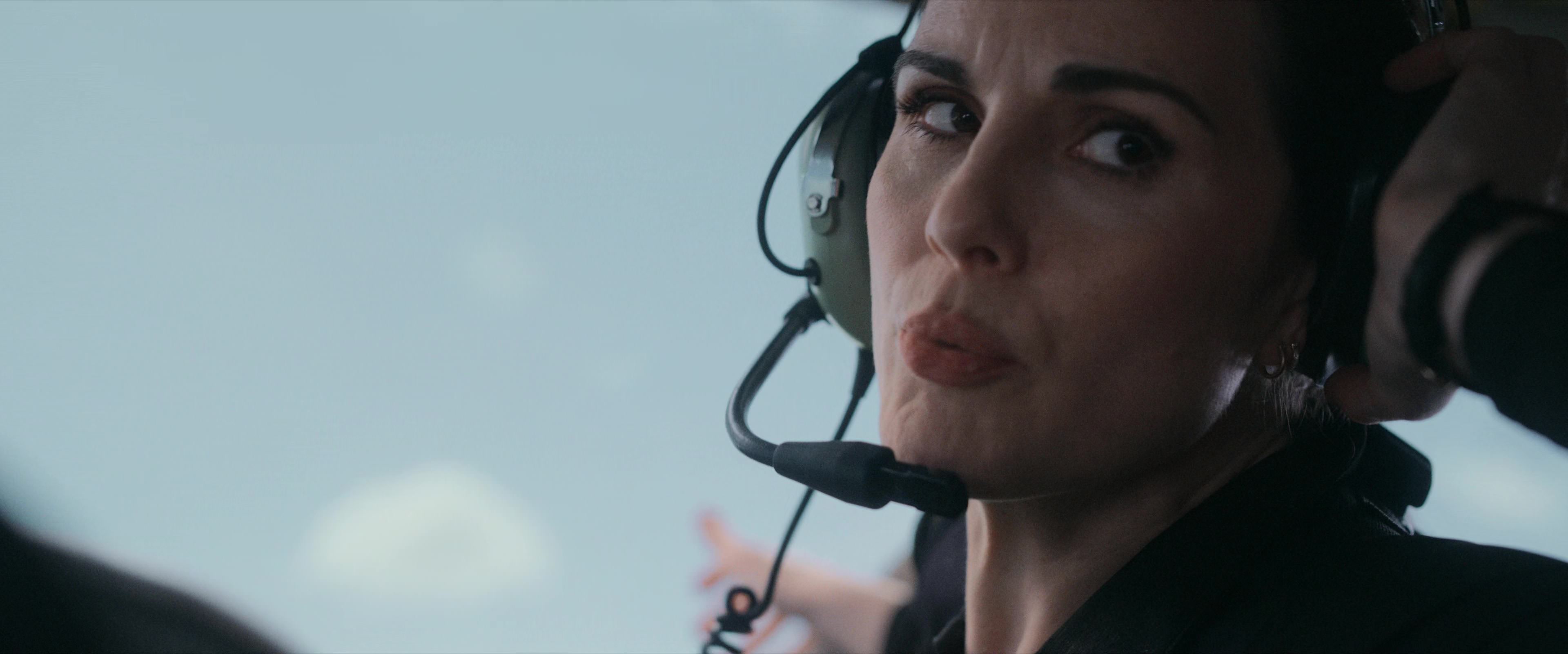 Flight Risk (2025) [4K] screencap 2079