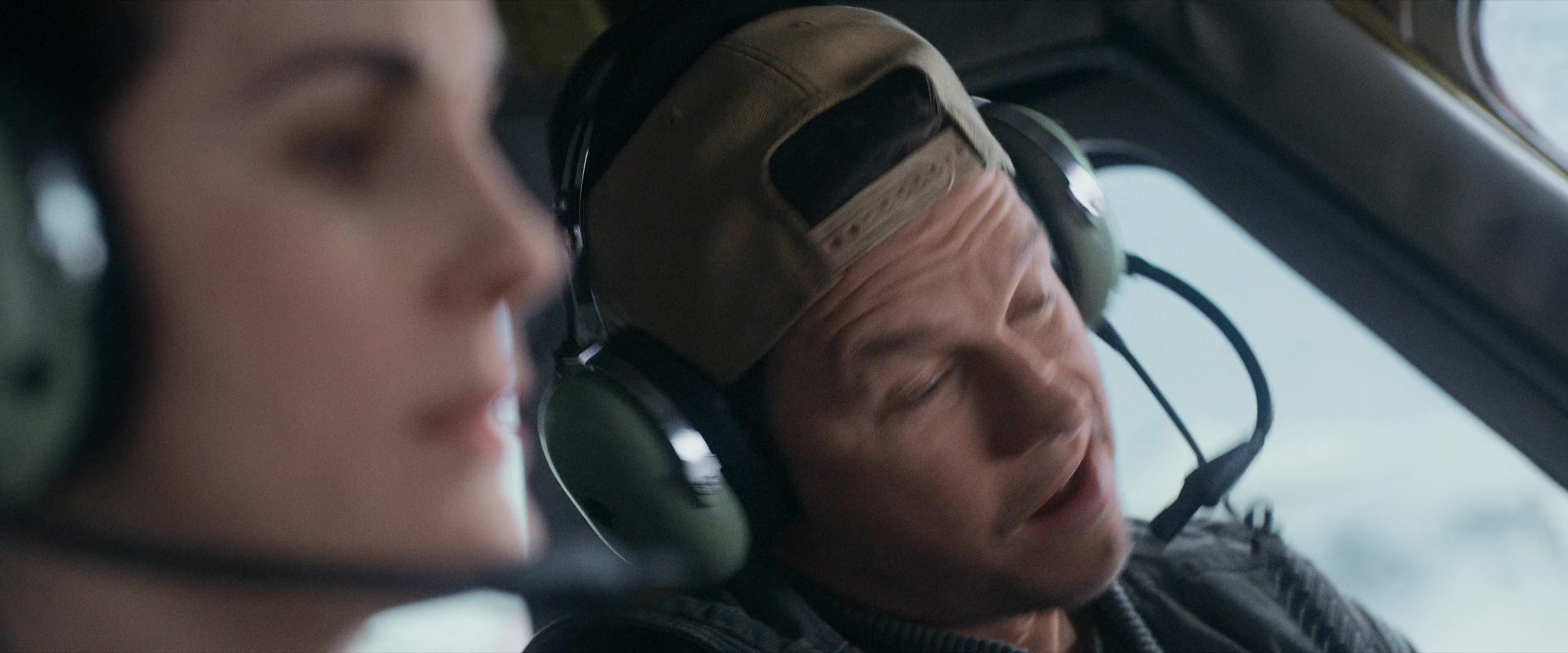 Flight Risk (2025) [4K] movie still 2140