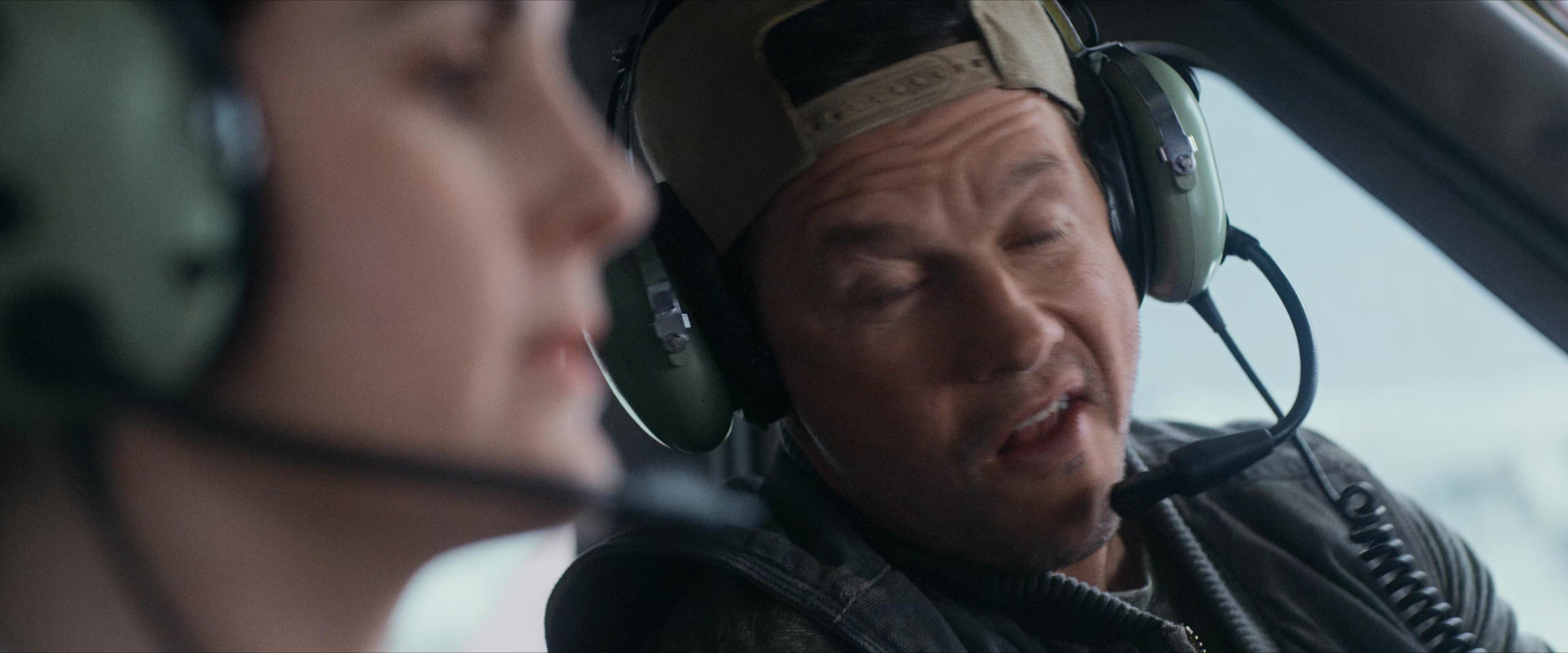 Flight Risk (2025) [4K] movie still 2143