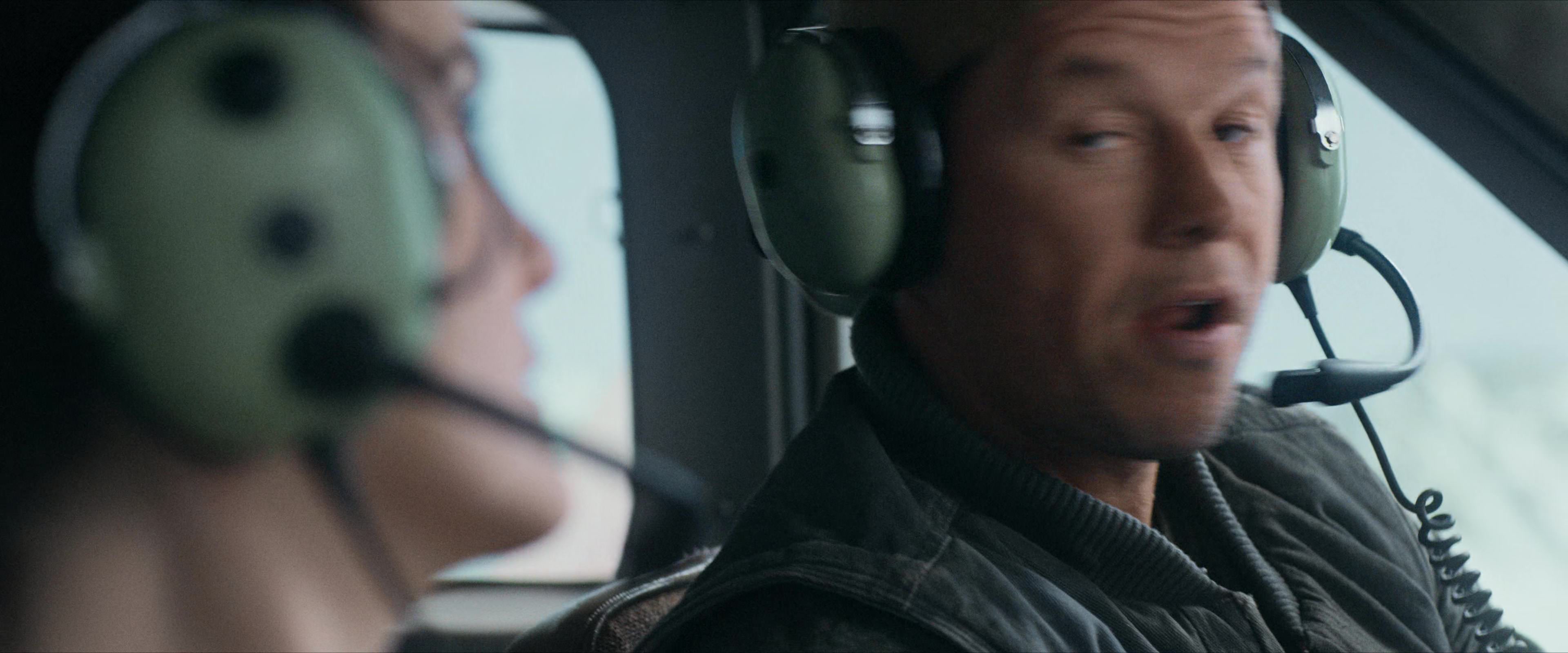 Flight Risk (2025) [4K] movie still 2176