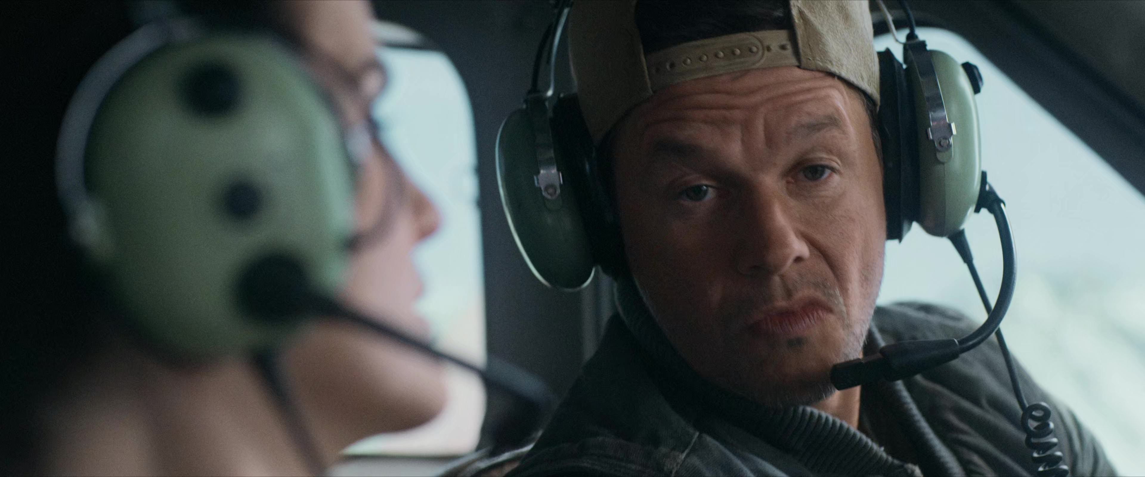 Flight Risk (2025) [4K] movie still 2179