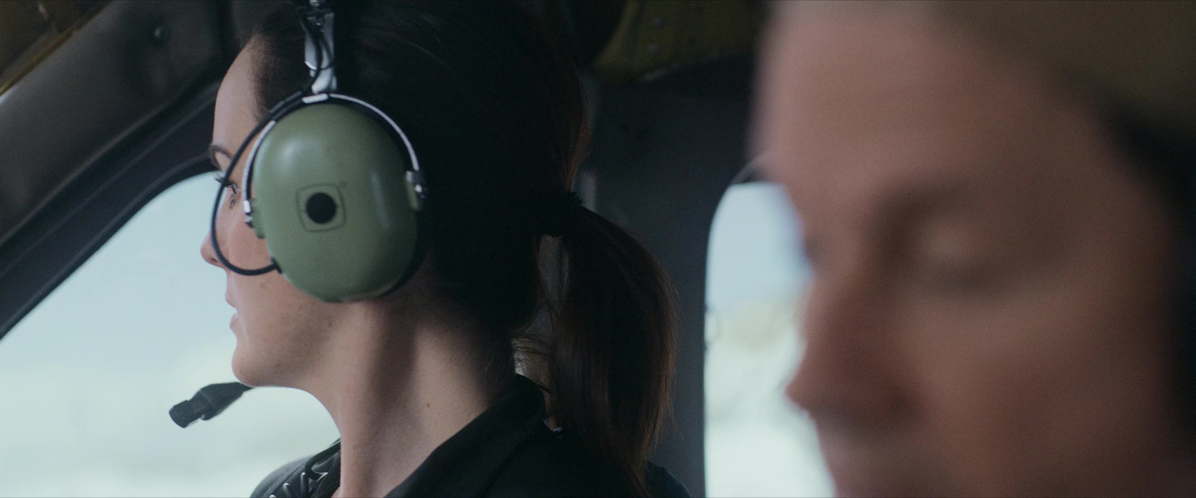 Flight Risk (2025) [4K] HD screenshot 2219