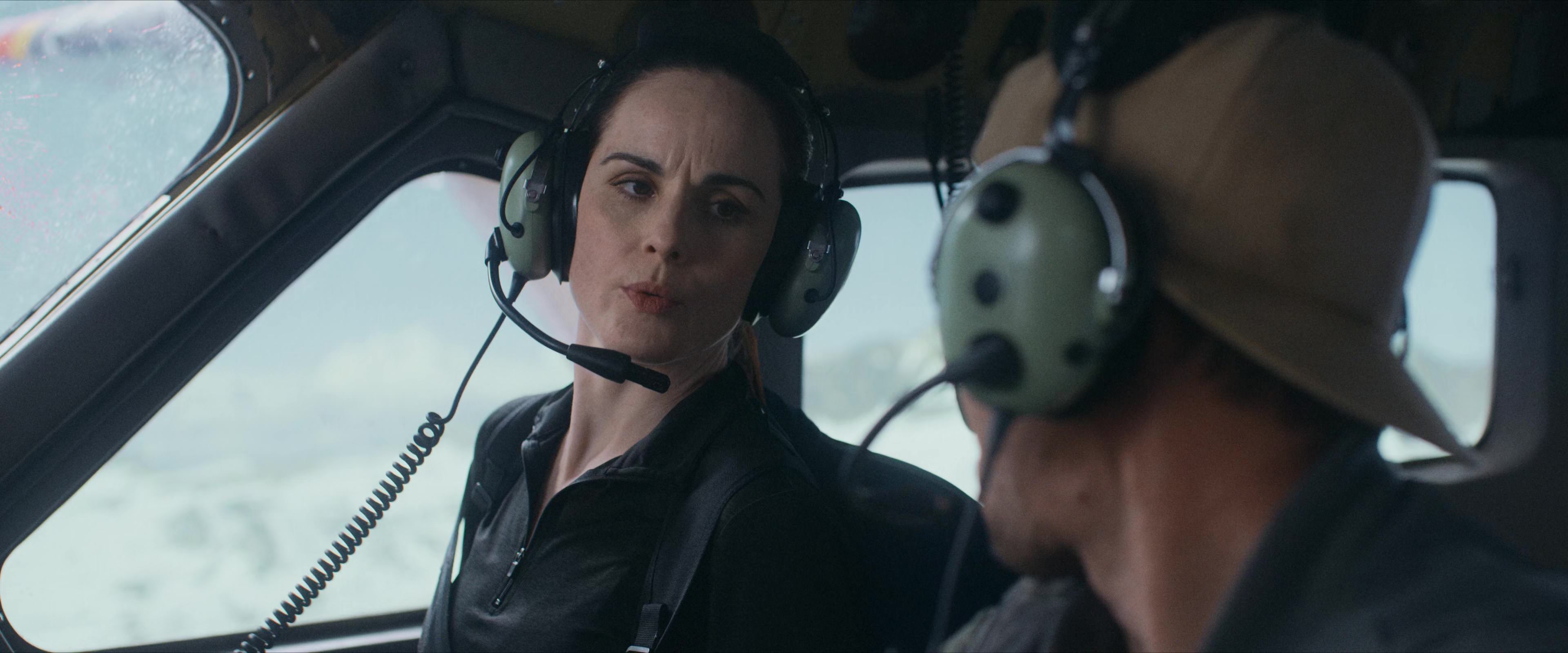 Flight Risk (2025) [4K] HD screenshot 2243