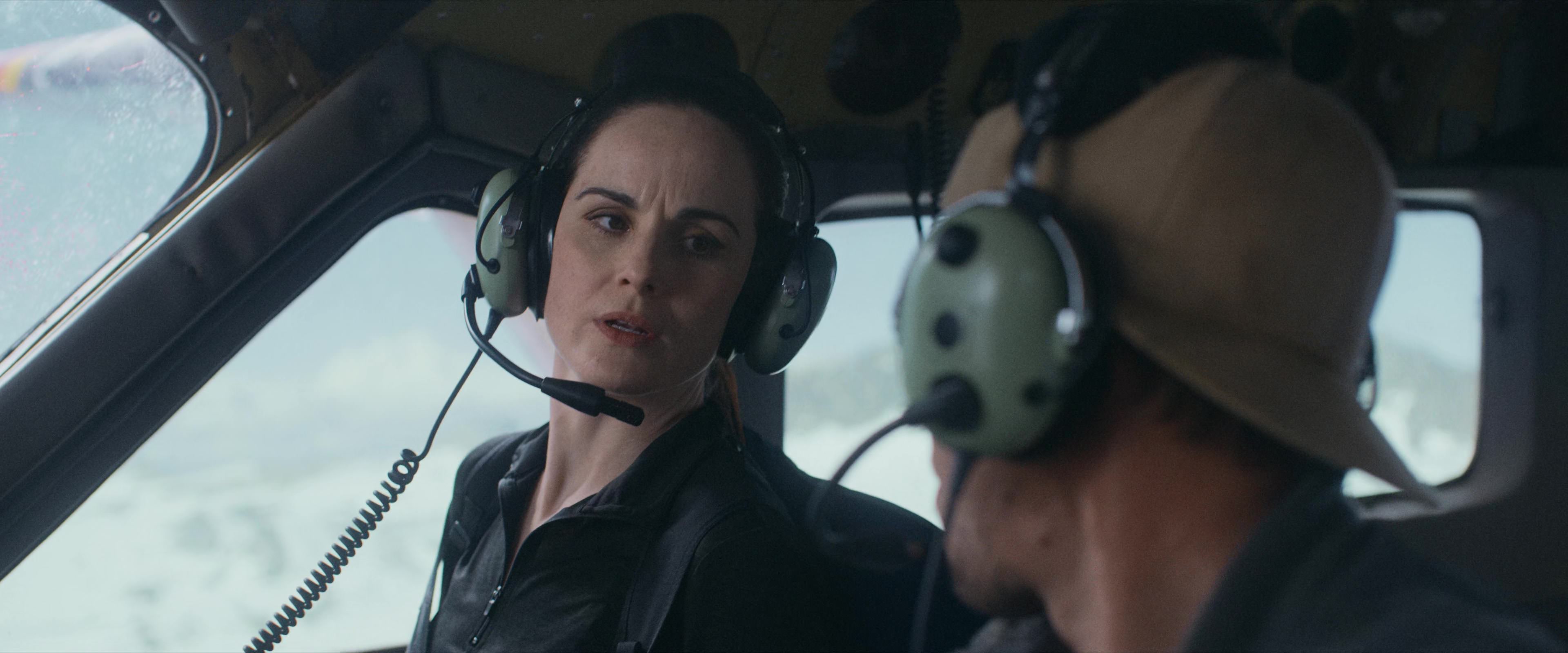 Flight Risk (2025) [4K] screencap 2244