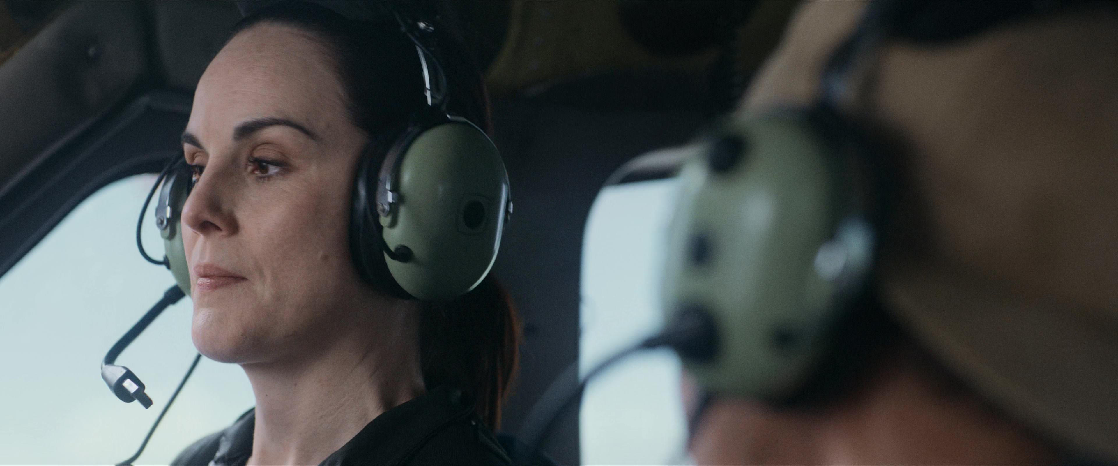 Flight Risk (2025) [4K] screencap 2295
