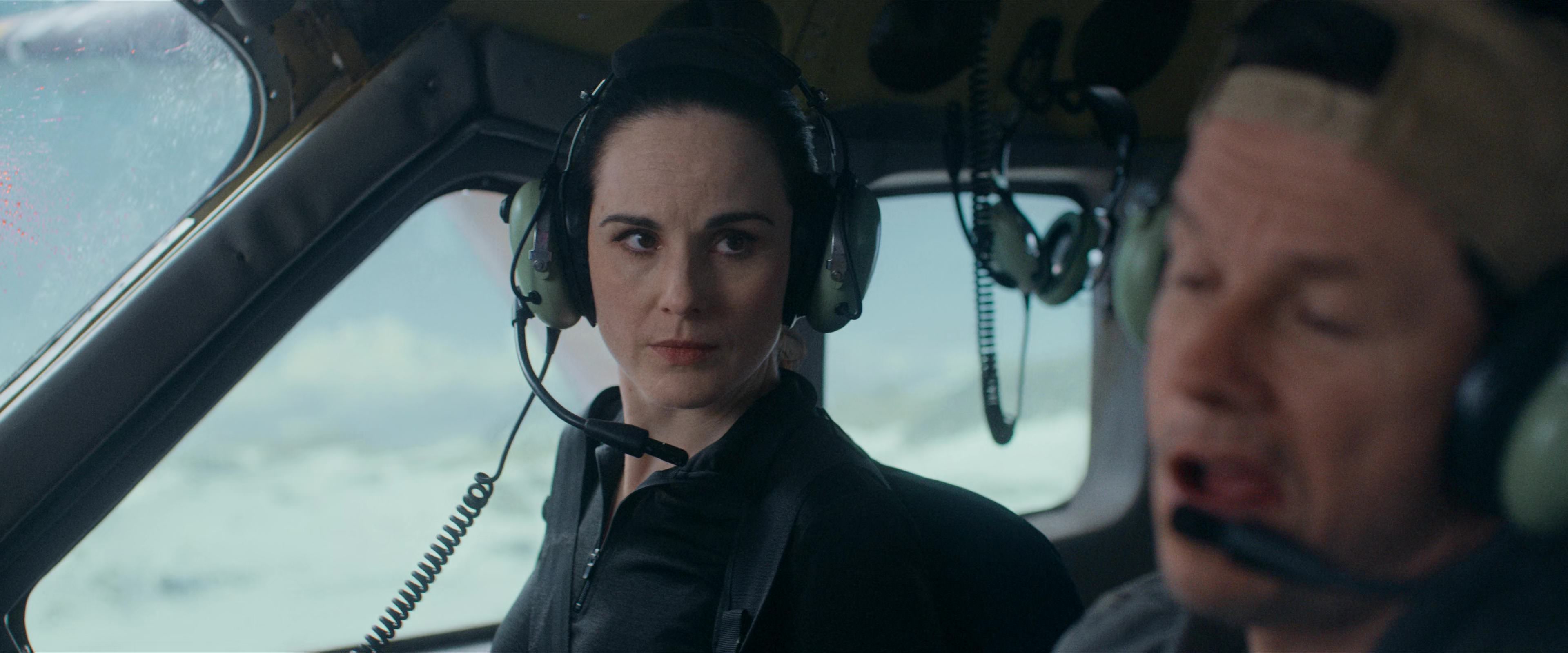 Flight Risk (2025) [4K] screencap 2313
