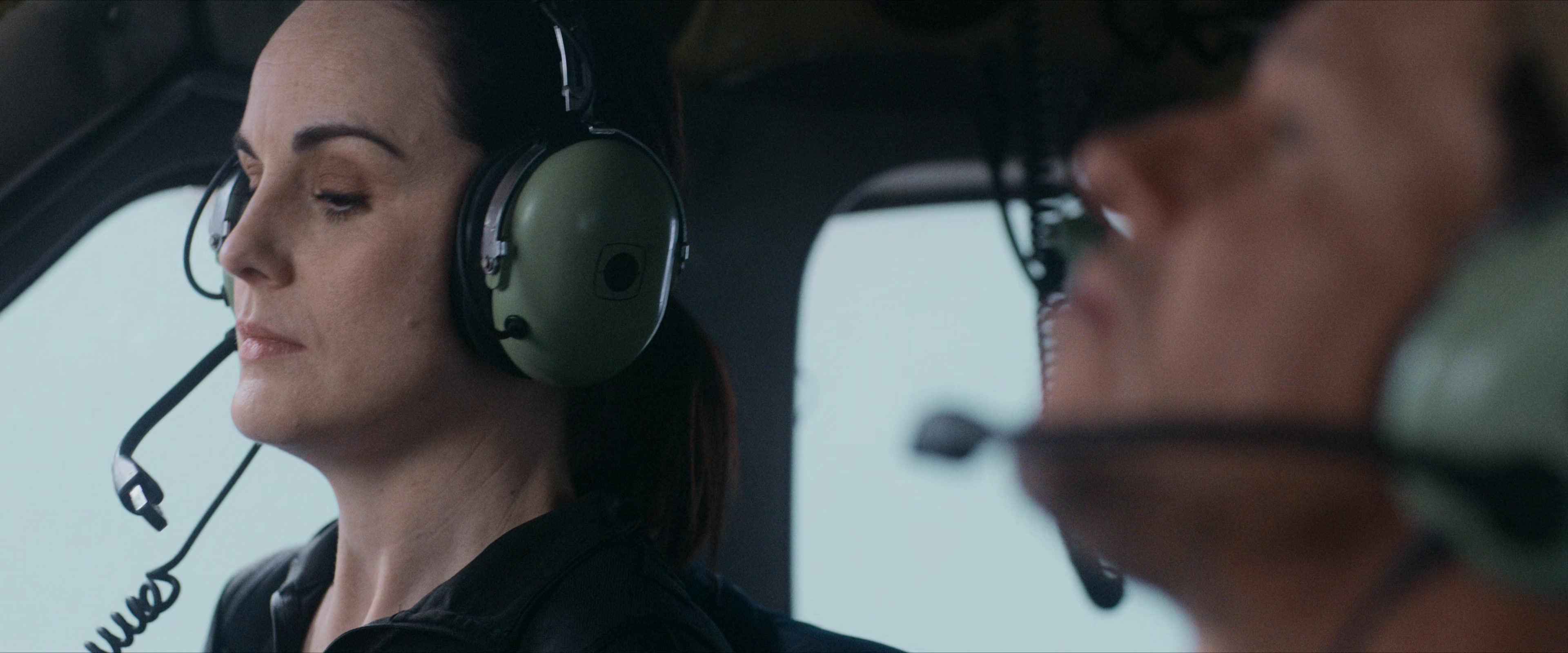 Flight Risk (2025) [4K] screencap 2361