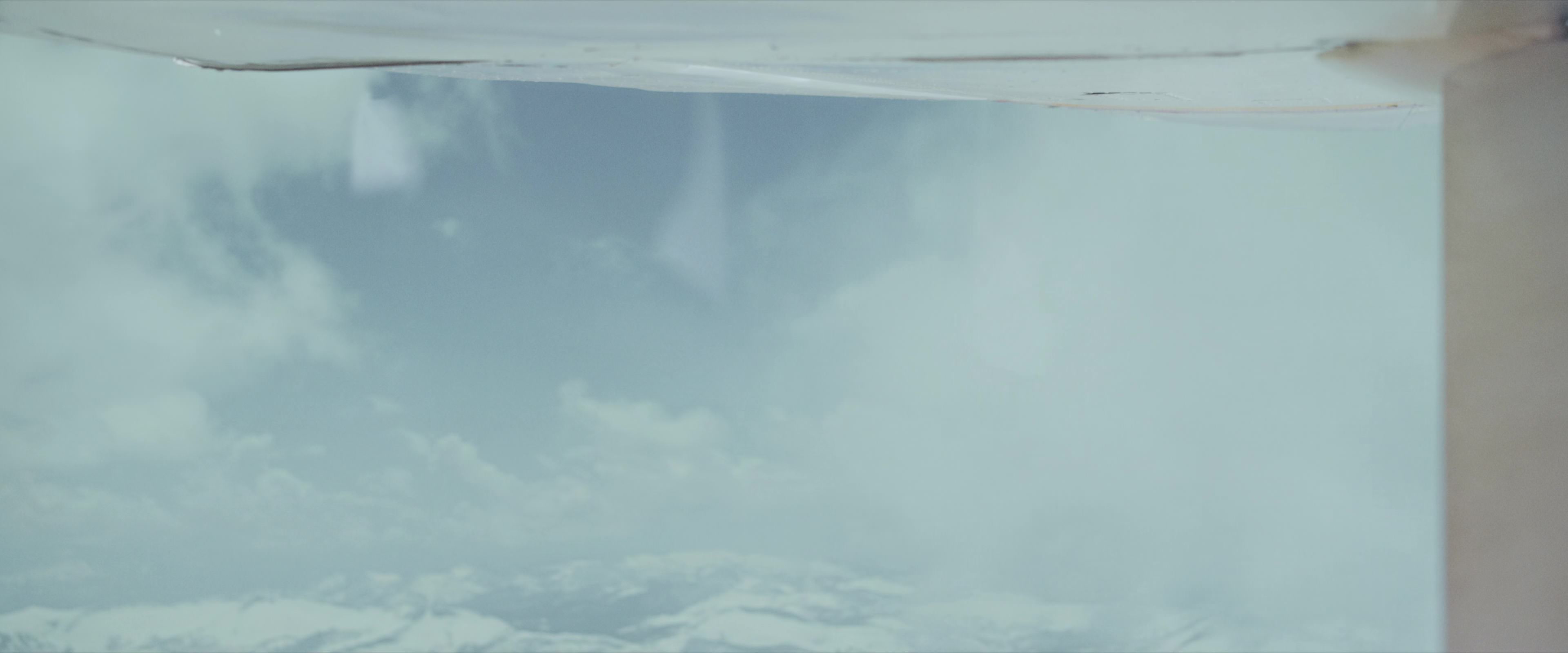 Flight Risk (2025) [4K] screencap 2364