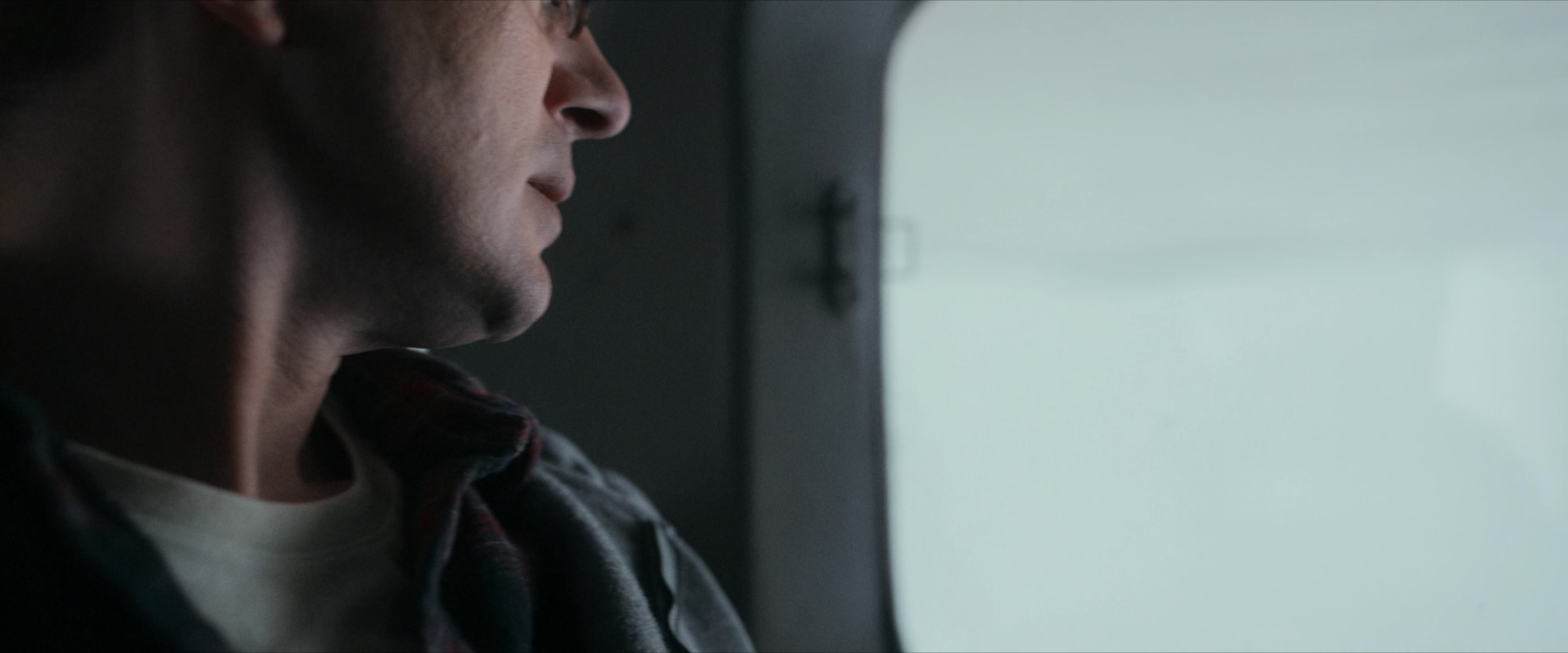 Flight Risk (2025) [4K] screencap 2370