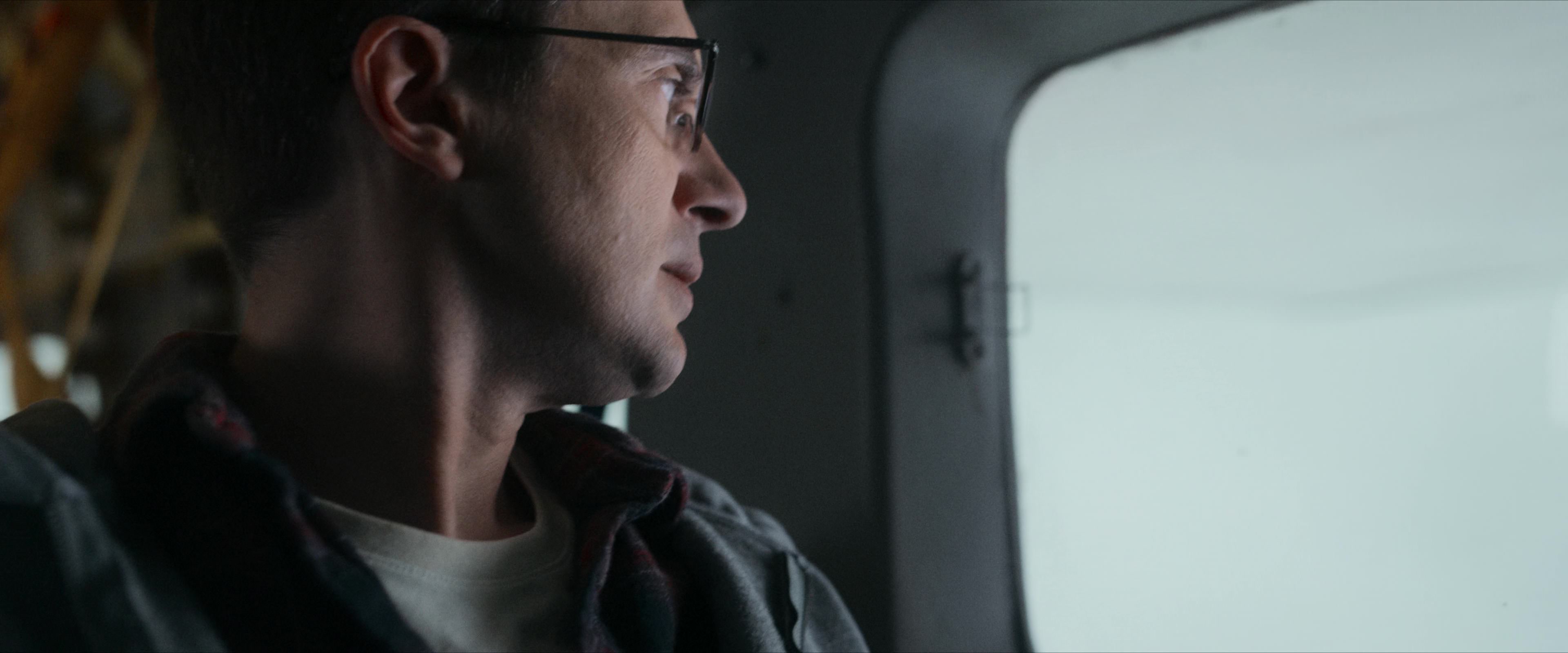 Flight Risk (2025) [4K] HD screenshot 2372