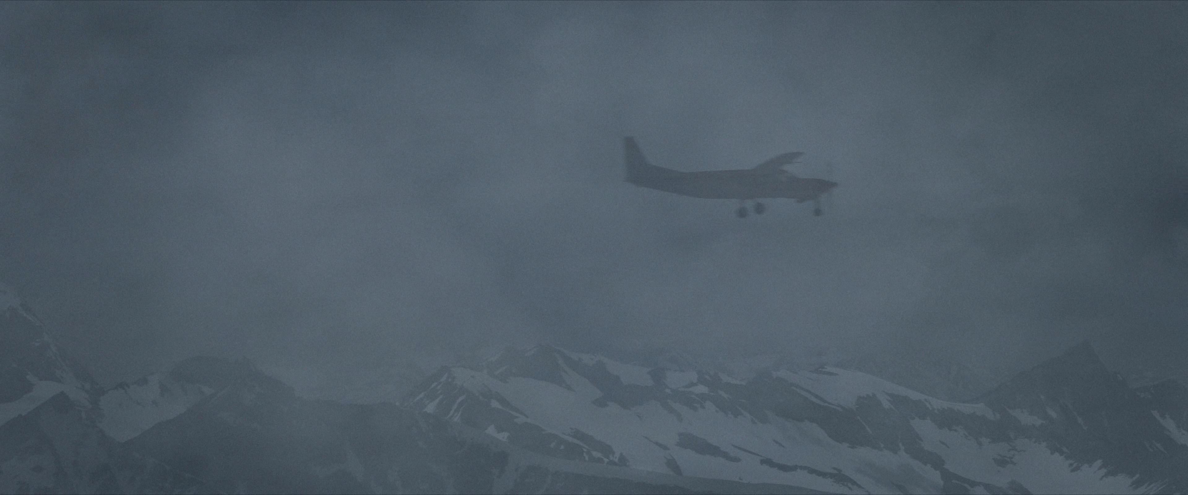 Flight Risk (2025) [4K] HD screenshot 2426